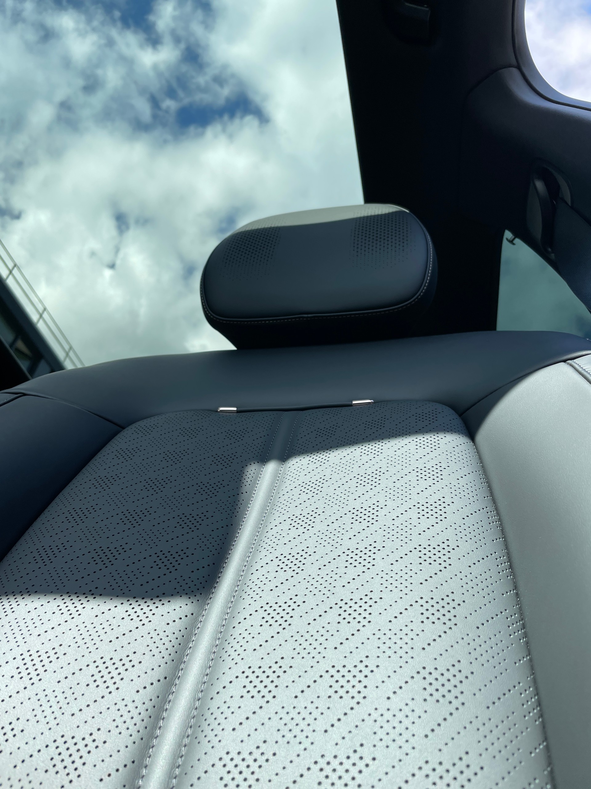 ZEEKR 7X 100kWh Privilege AWD mit Comfort und Cockpitpaket, AHK, Modell 2026-image-15