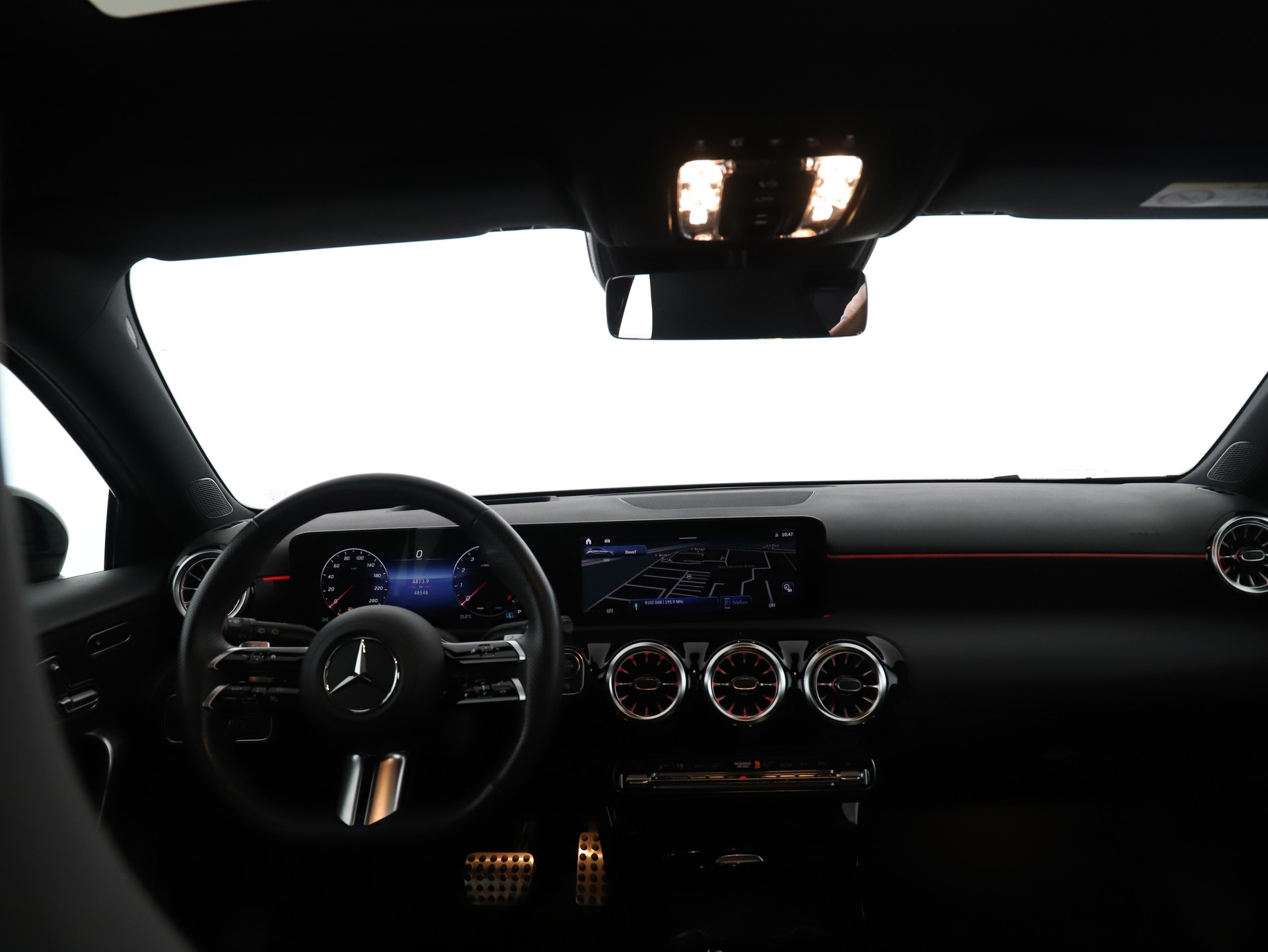MERCEDES-BENZ A 250 4Matic 8G-DCT-image-10
