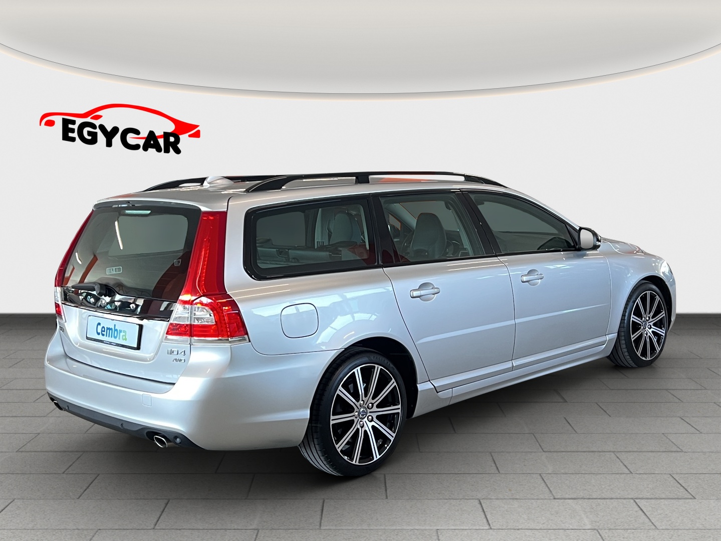 VOLVO V70 D4 AWD Momentum Classic Edition Geartronic-image-6