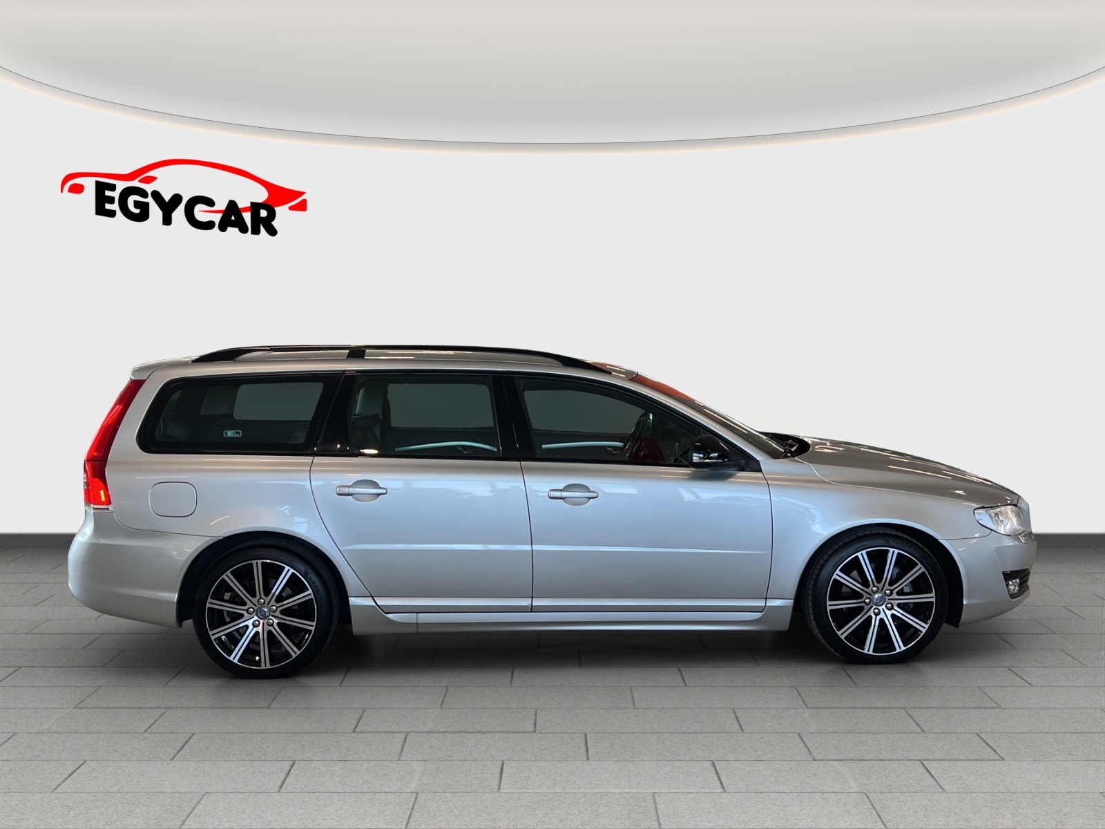 VOLVO V70 D4 AWD Momentum Classic Edition Geartronic-image-7