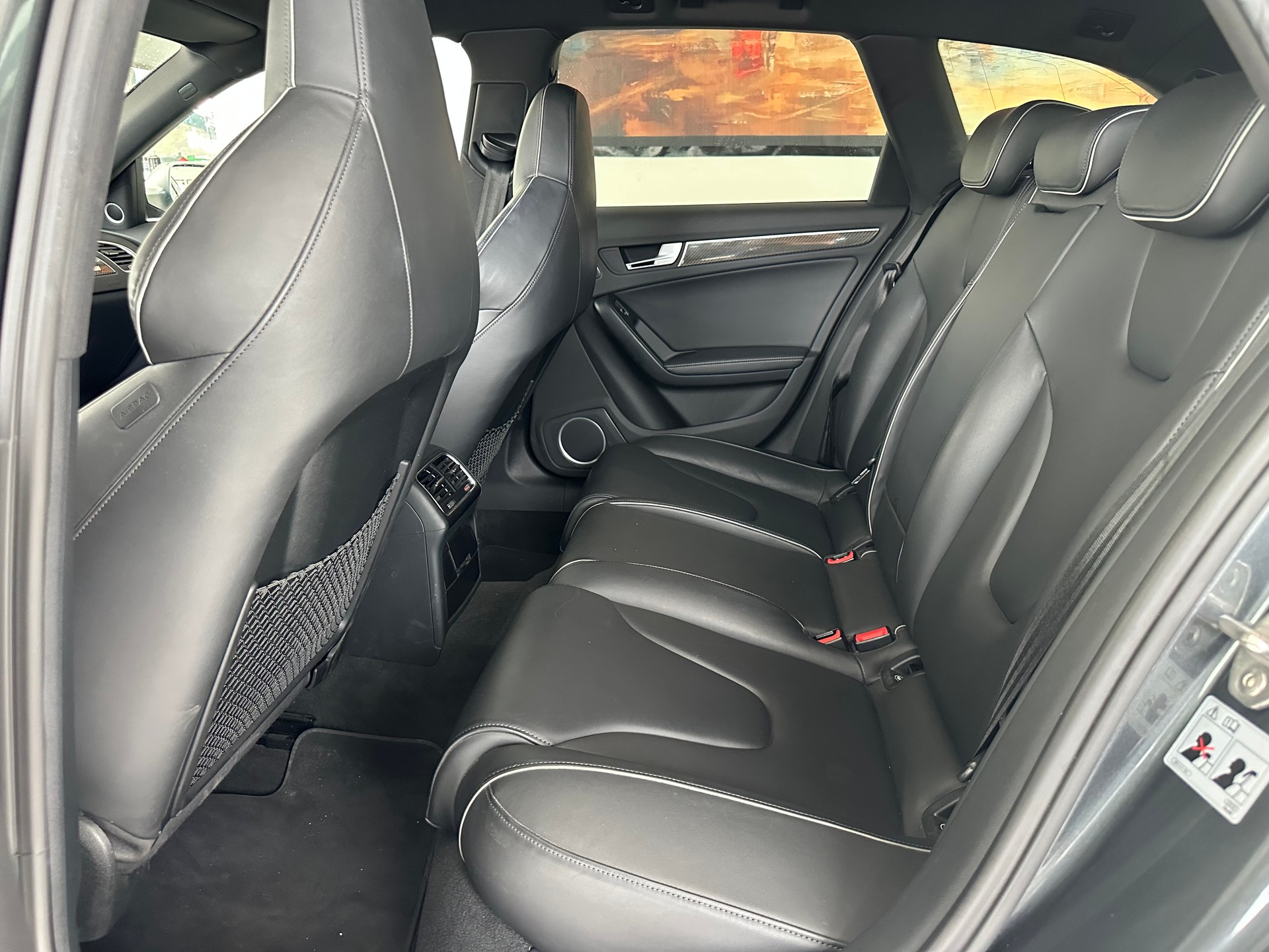 AUDI RS4 Avant 4.2 FSI V8 quattro S-tronic-image-9