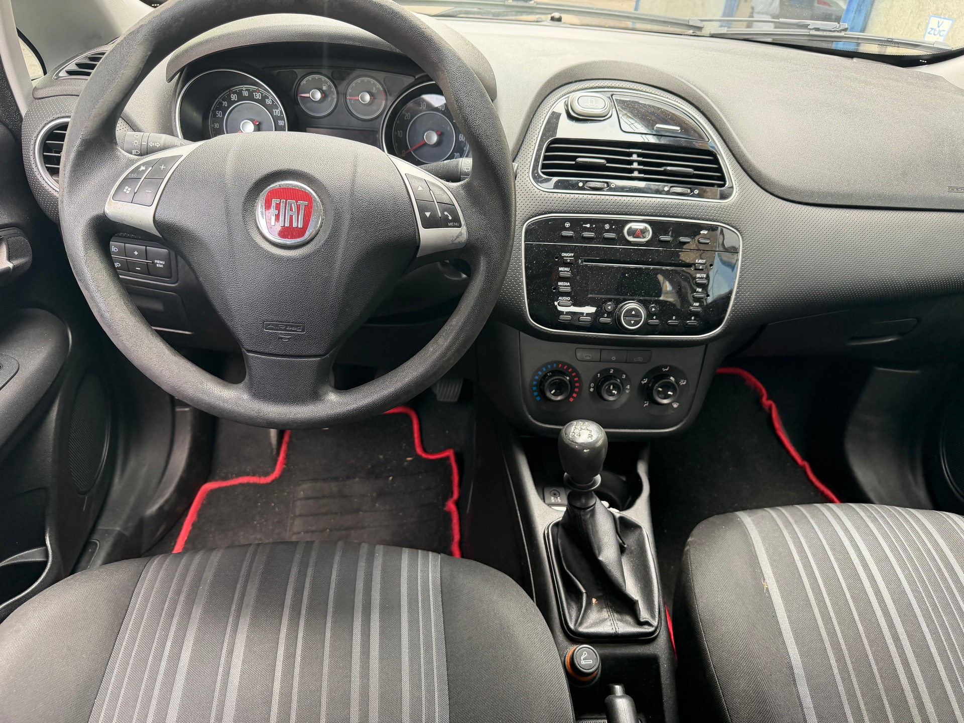 FIAT Punto Evo 1.4 MyLife-image-2