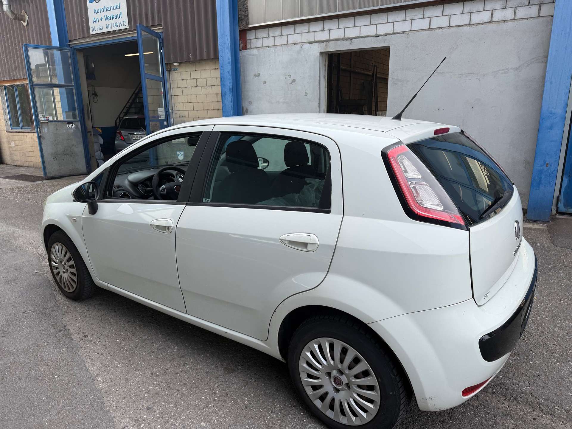 FIAT Punto Evo 1.4 MyLife-image-1