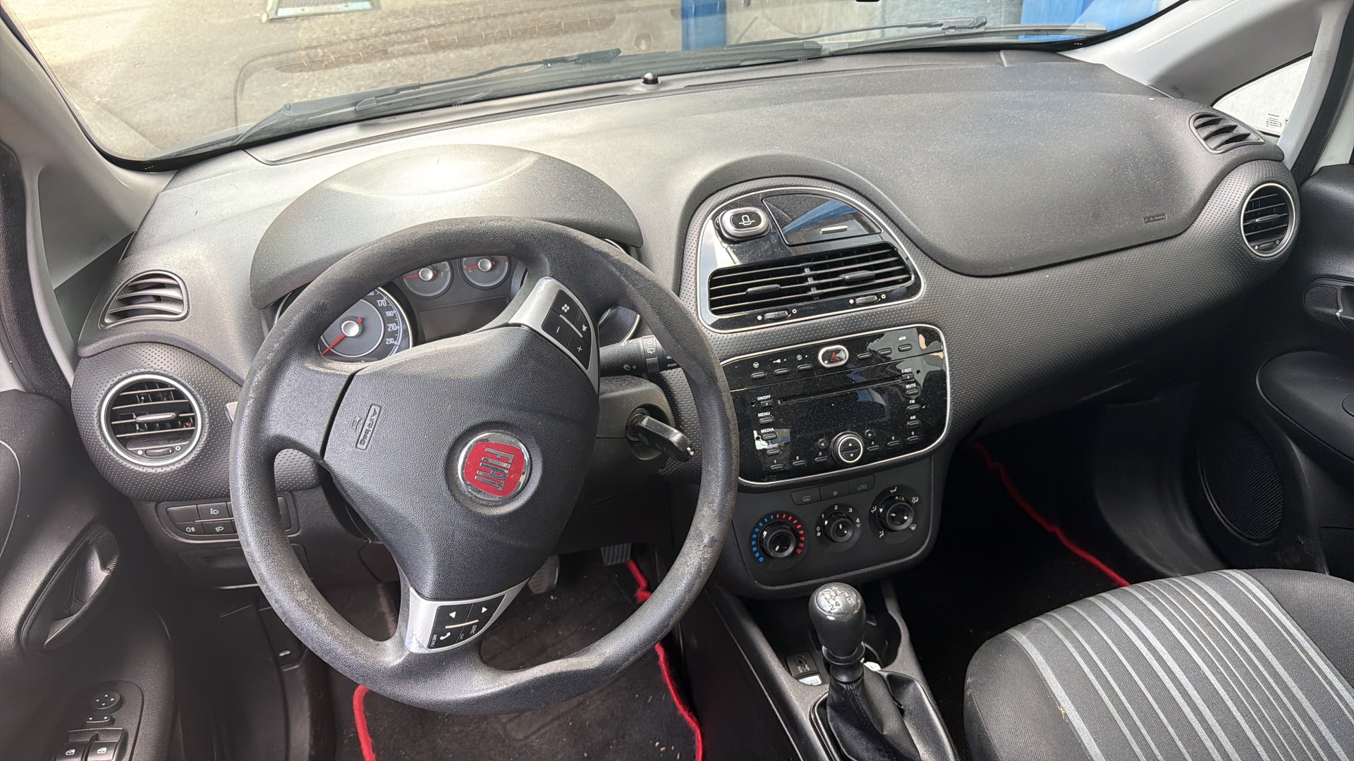 FIAT Punto Evo 1.4 MyLife-image-10