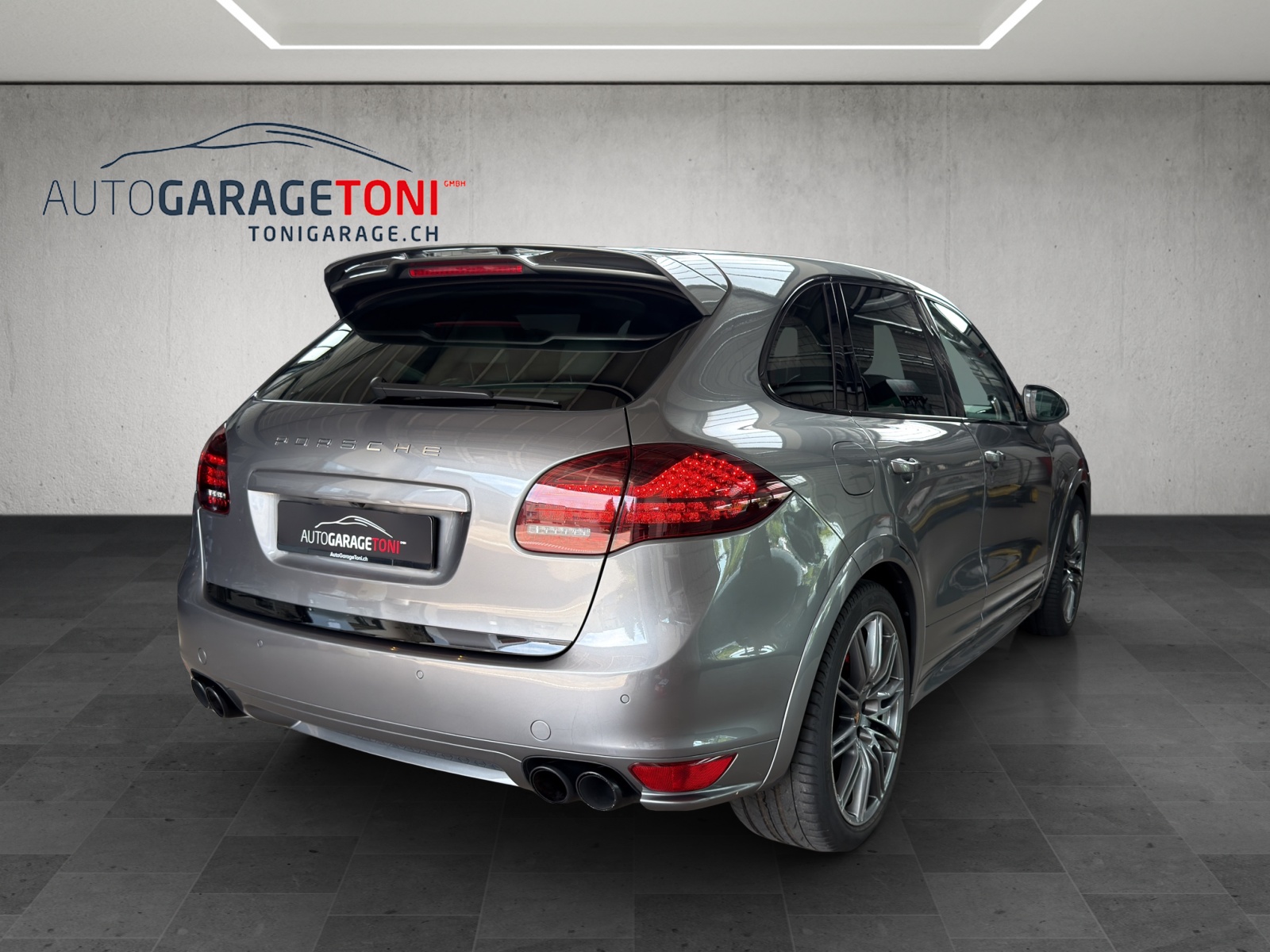 PORSCHE Cayenne GTS-image-5