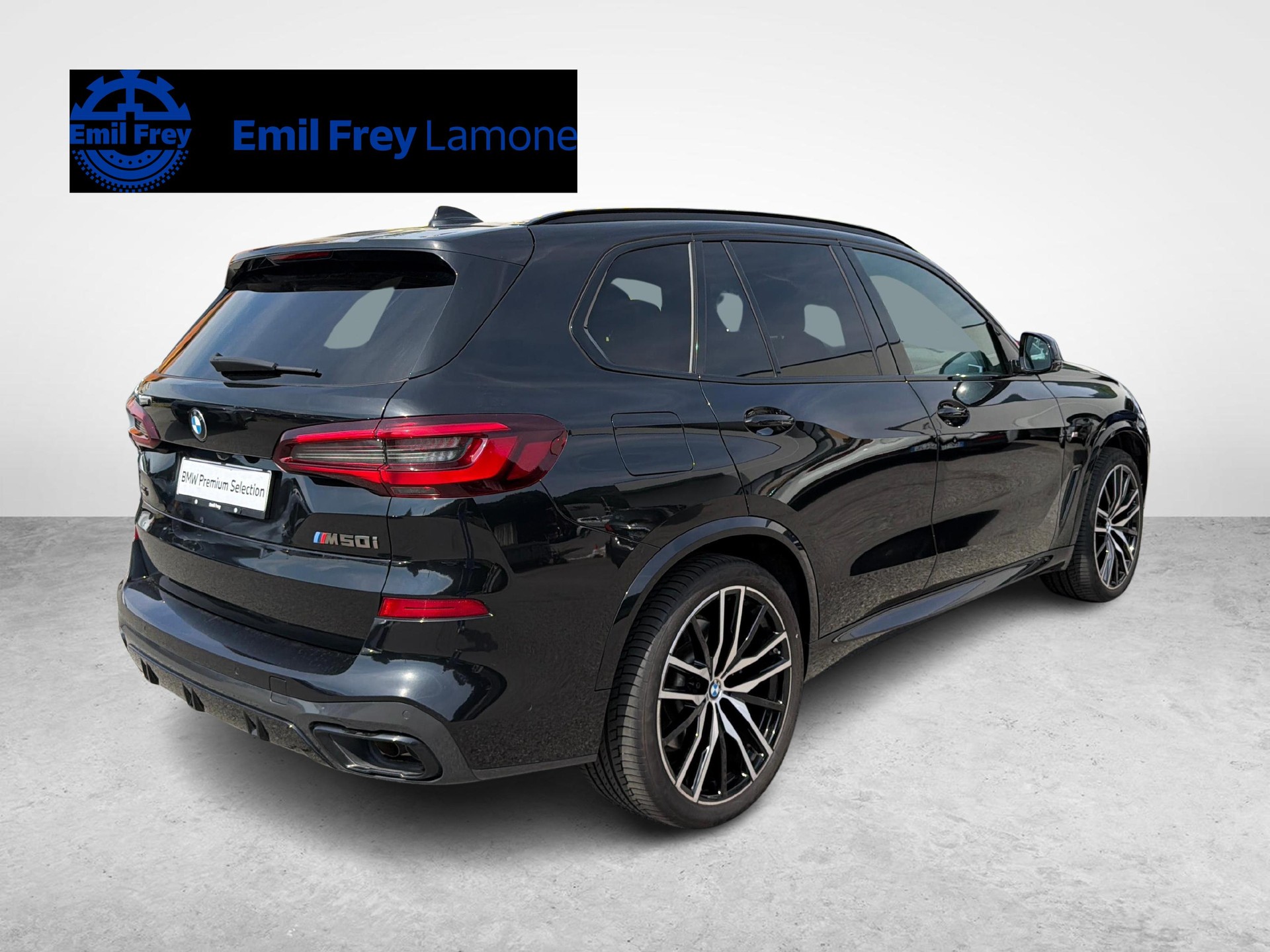 BMW X5 M50i xDrive-image-5