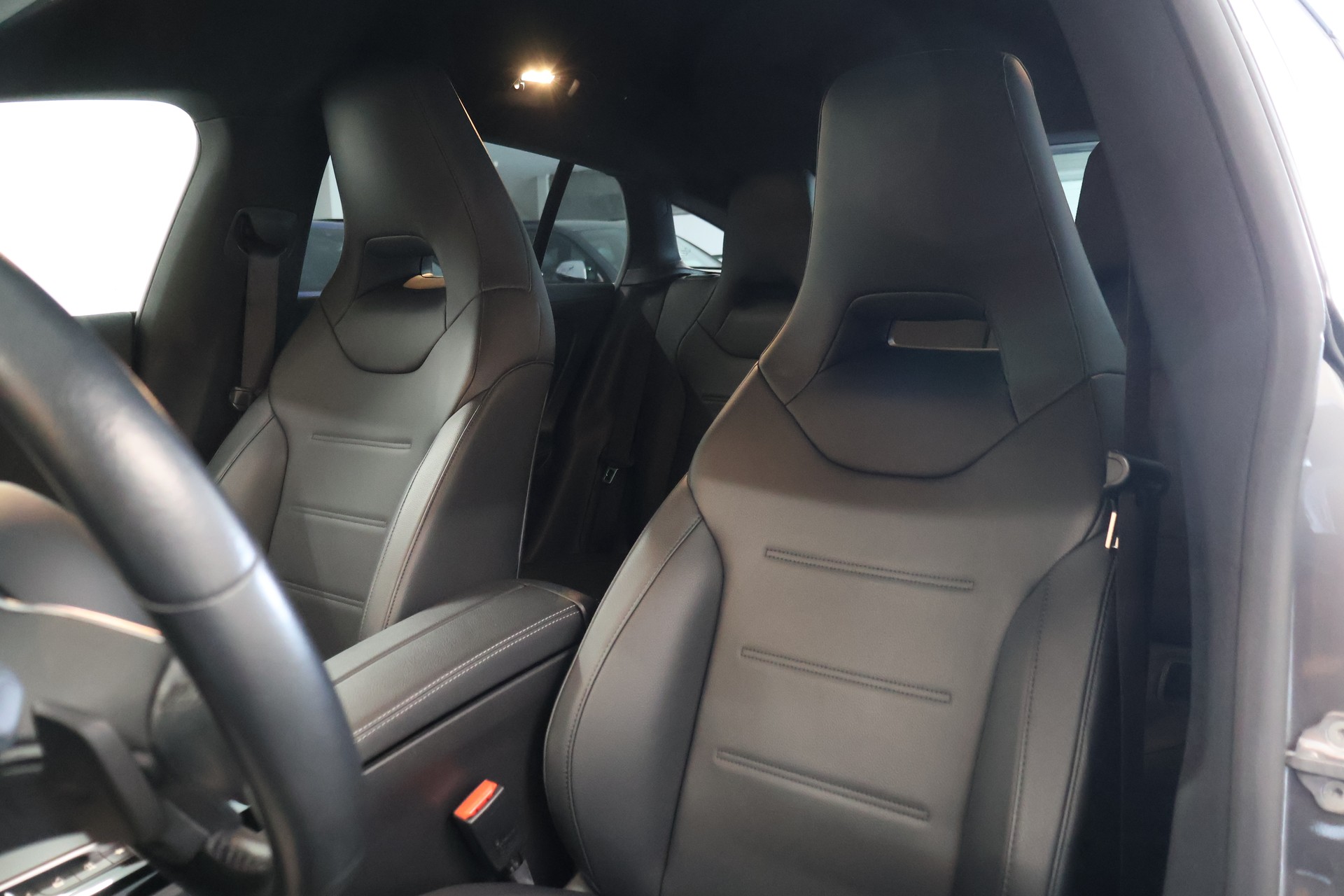 MERCEDES-BENZ CLA Shooting Brake 200 Progressive 7G-DCT-image-9