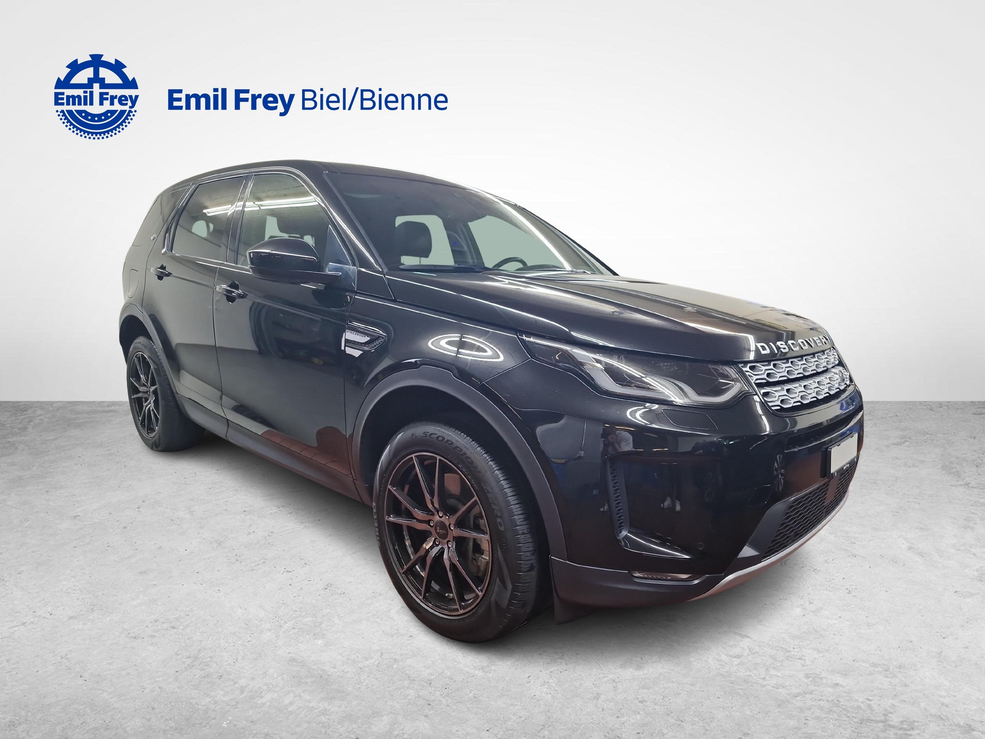LAND ROVER Discovery Sport 2.0 TD4 180 SE-image-6