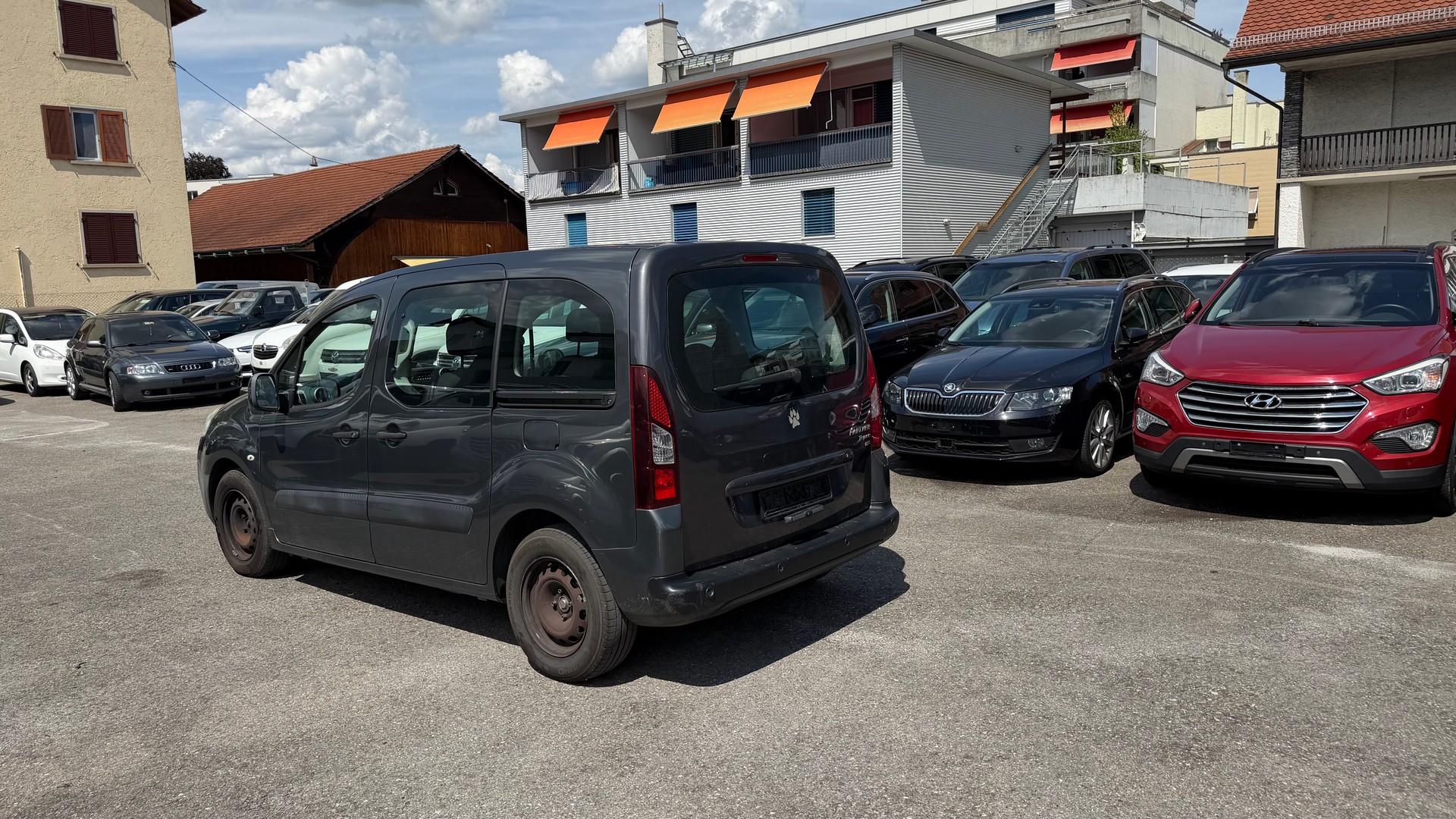 PEUGEOT Partner 1.6 e-HDI Active EGS6-image-3