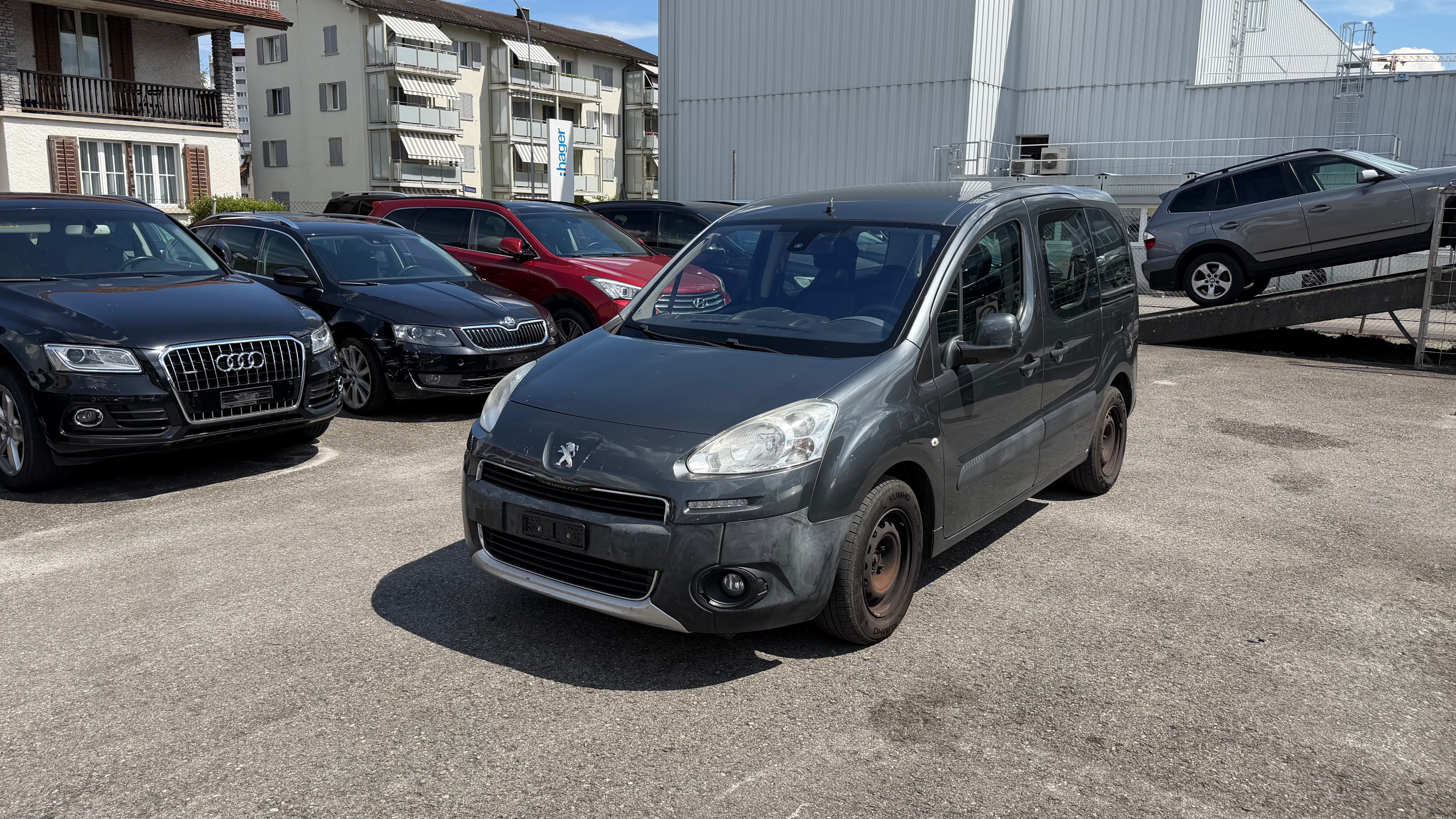 Car photo