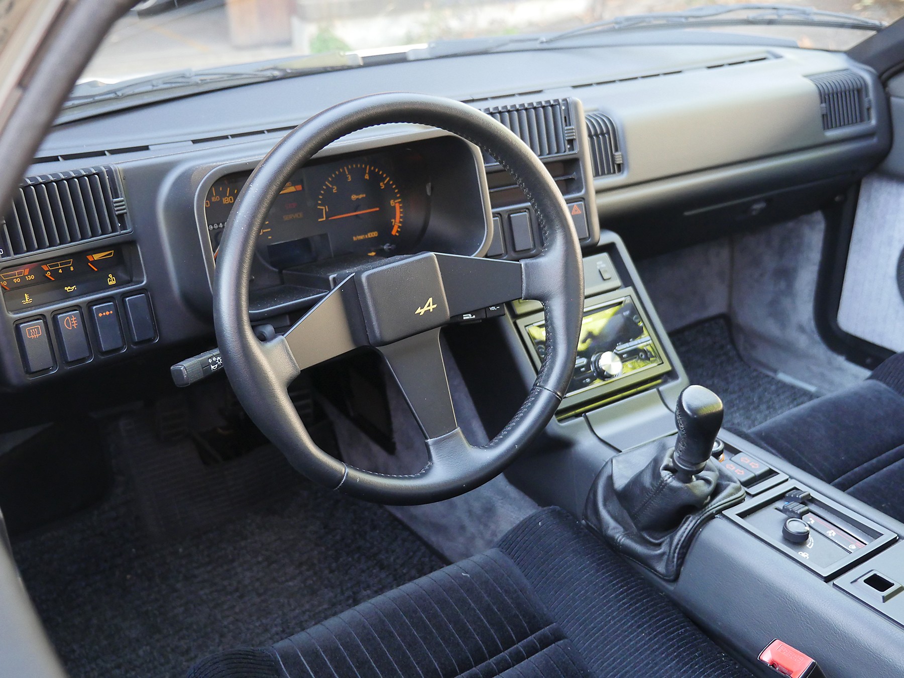 ALPINE Alpine V6 Turbo-image-10