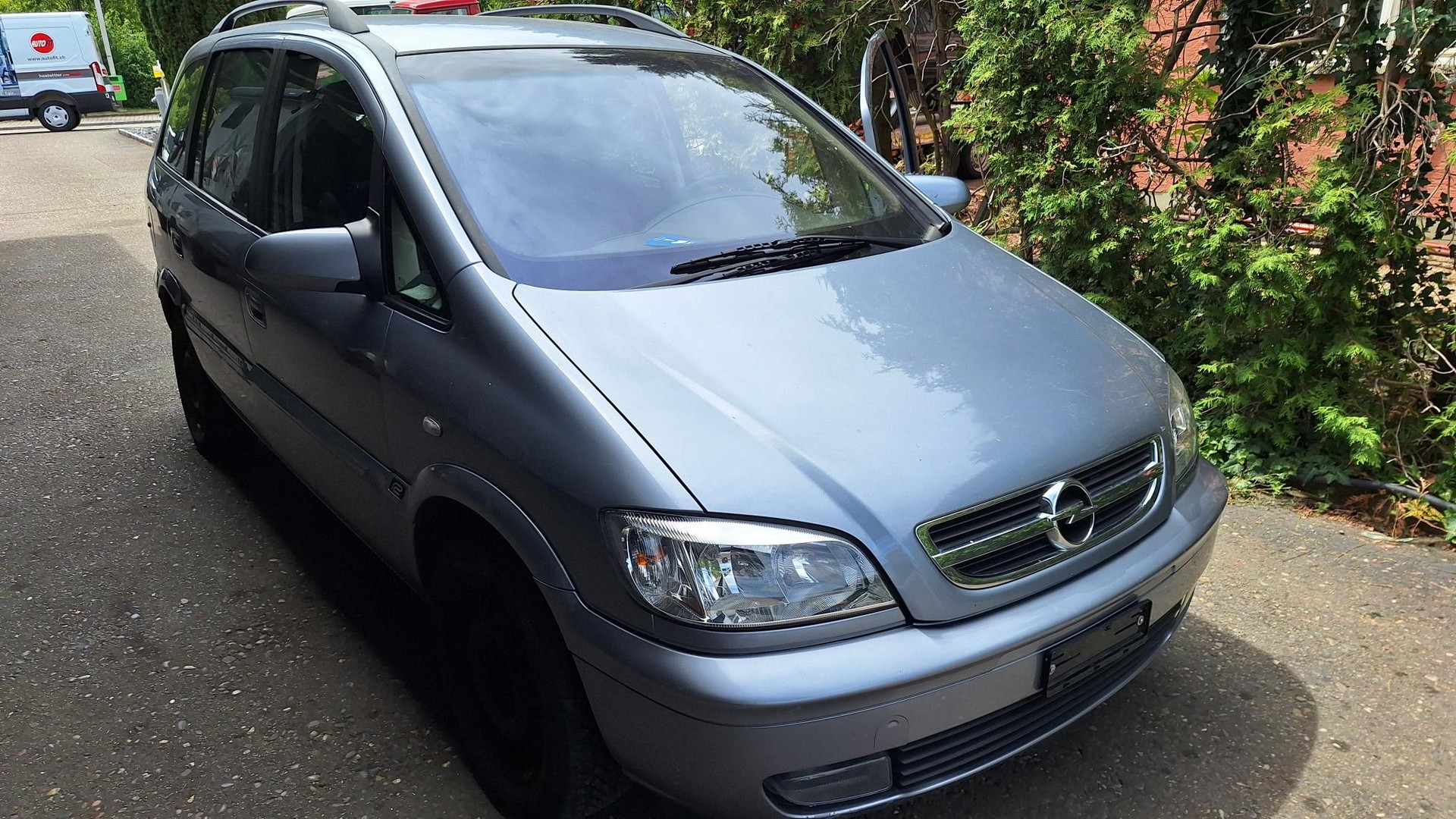 OPEL Zafira 1.6i 16V Club CNG-image-0
