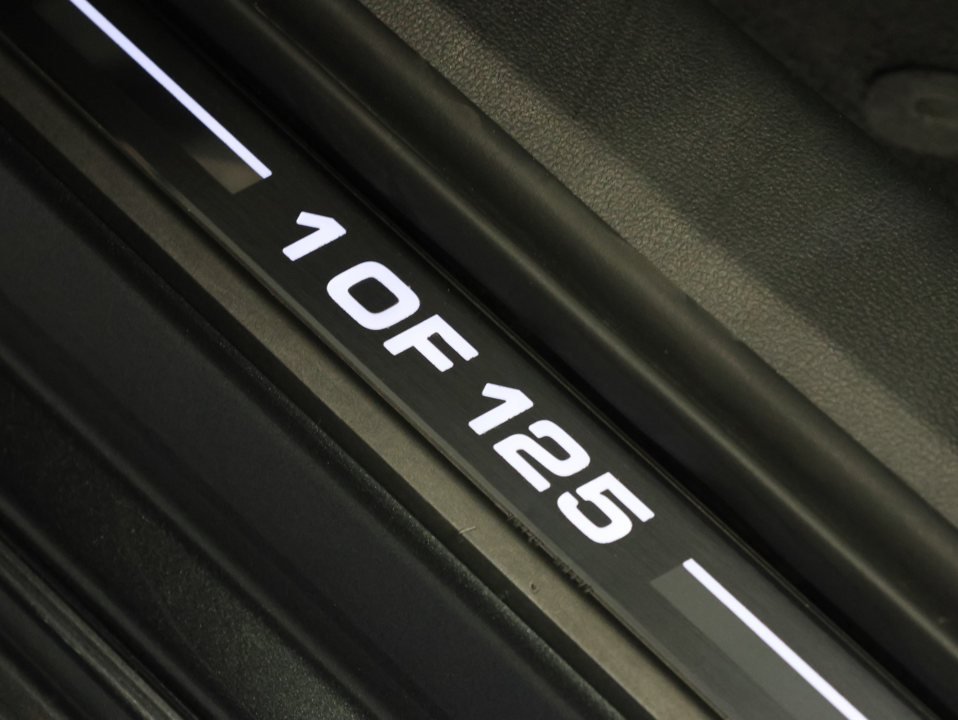 AUDI Audi RS6 R Avant ABT *1 of 125*-image-19