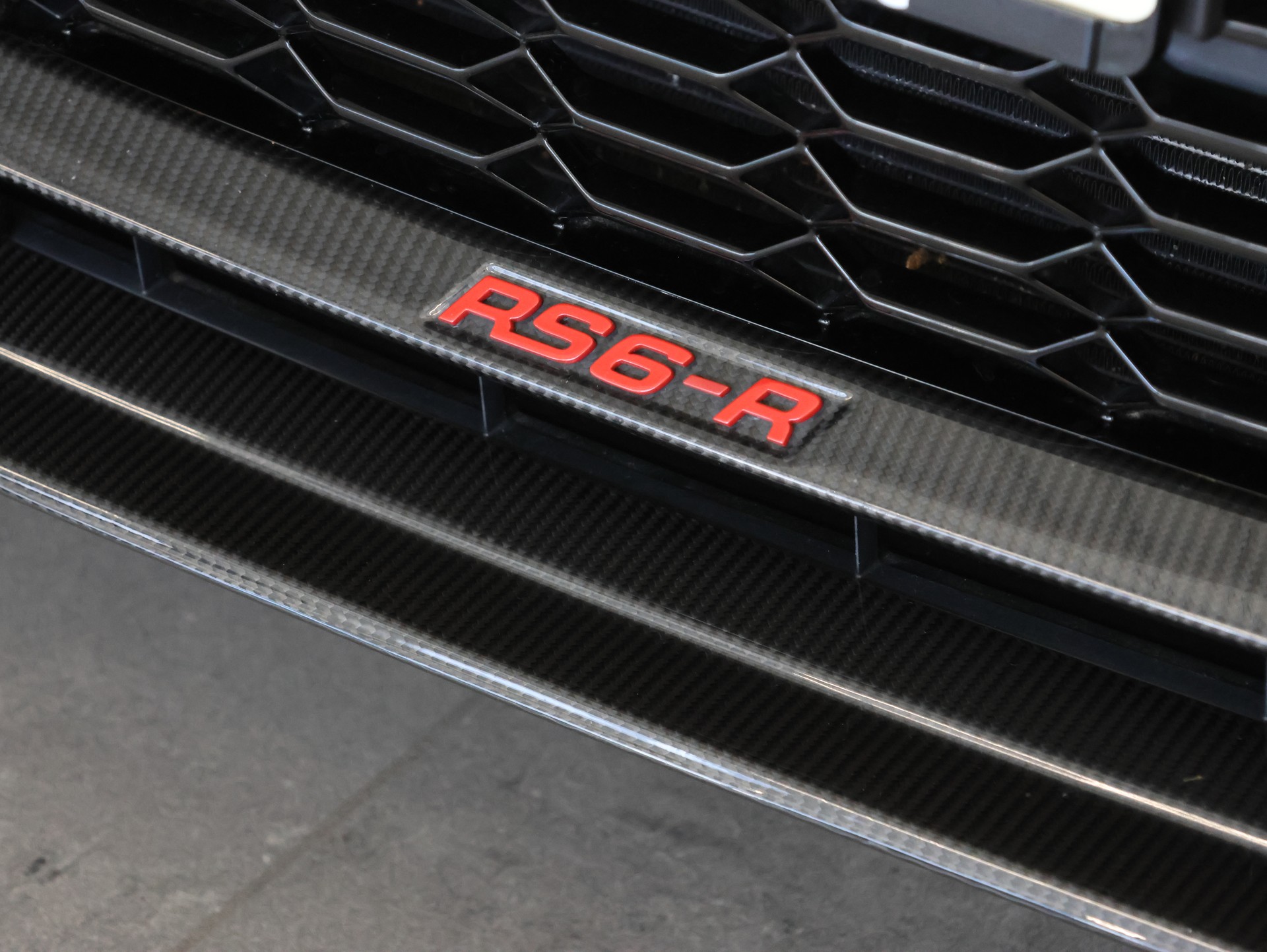 AUDI Audi RS6 R Avant ABT *1 of 125*-image-8