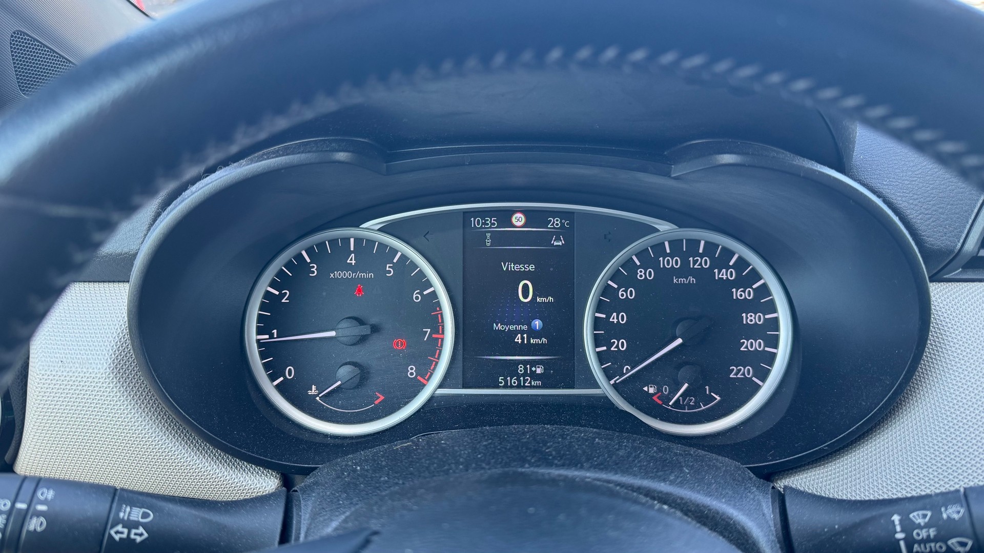 NISSAN 0.9 IG-T N-Connecta-image-5