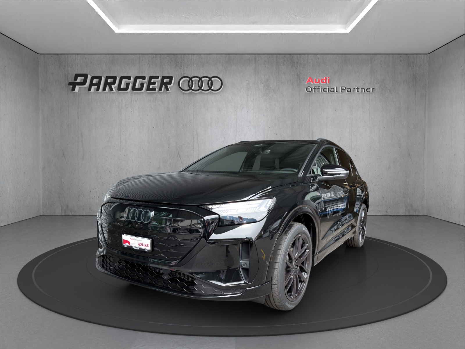 AUDI Q4 e-tron SUV quattro performance