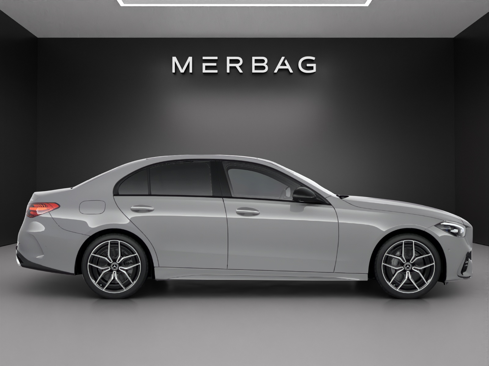 MERCEDES-BENZ C 220 d 4 Matic-image-1