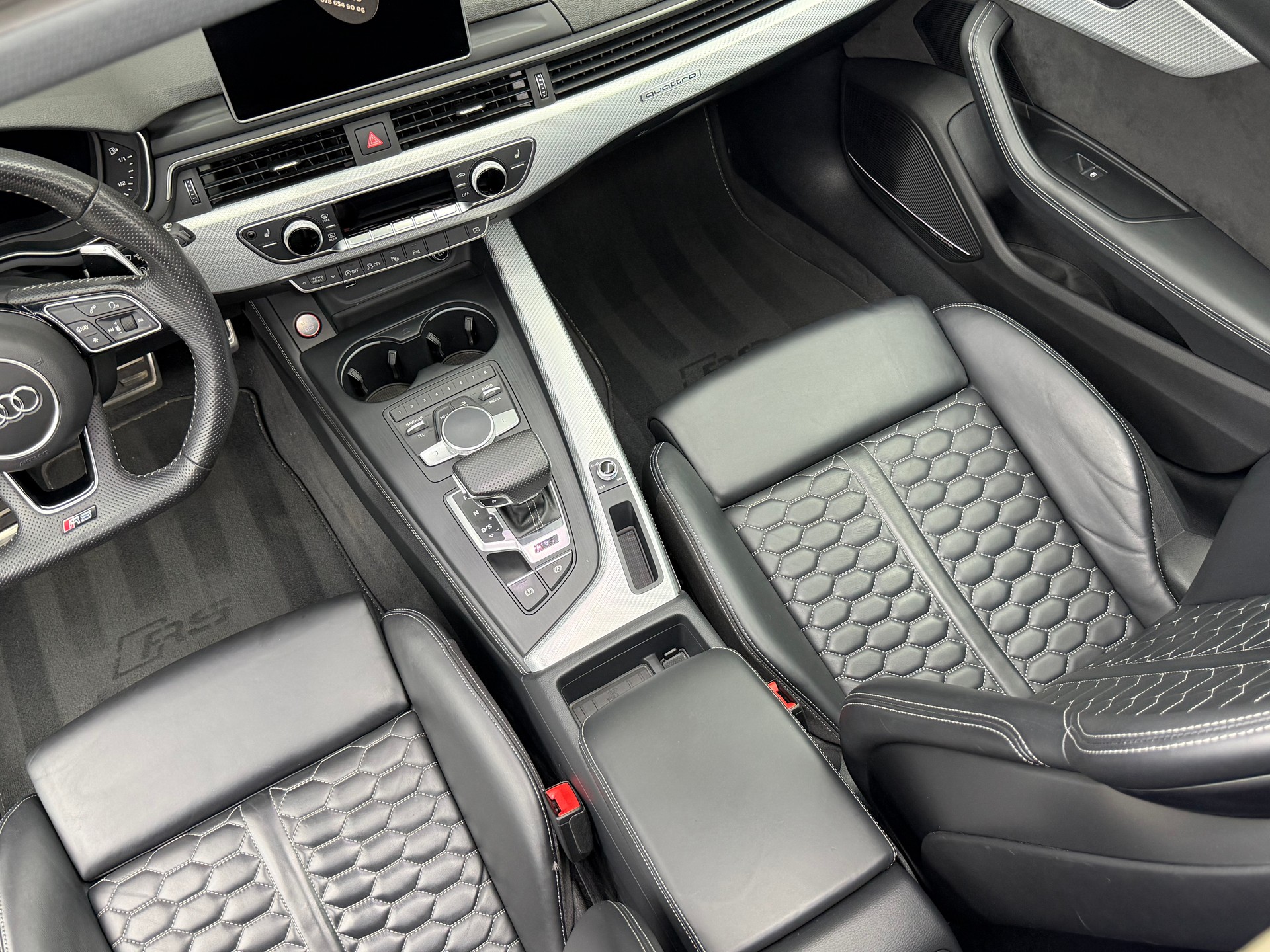 AUDI RS4 Avant 2.9 TFSI quattro tiptronic *20’ Silver wheels / Full options / no FAP/OPF / CH auto*-image-10