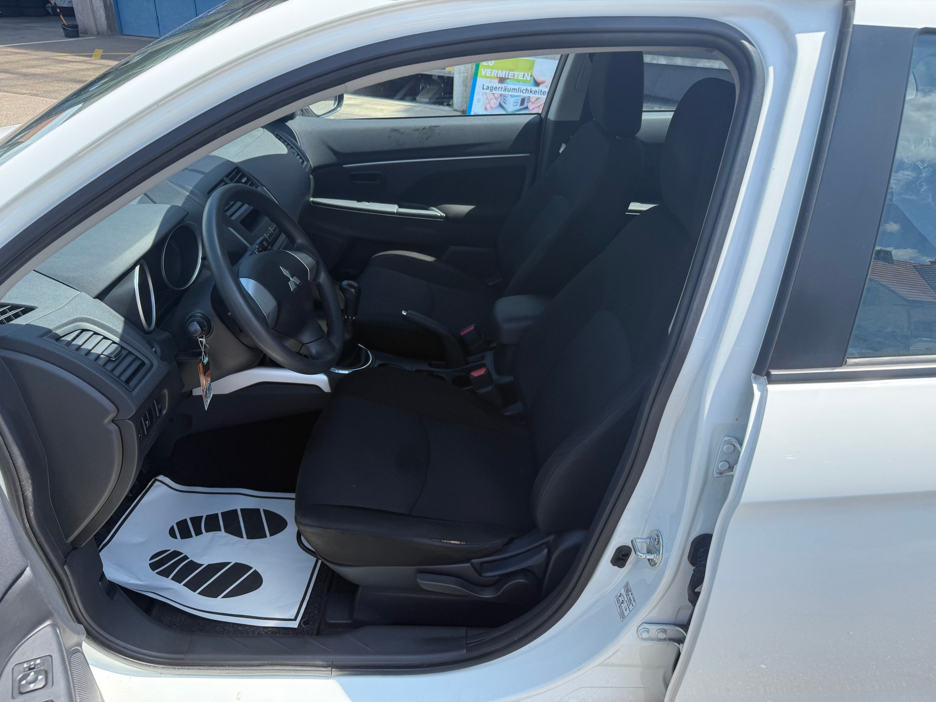 MITSUBISHI ASX 1.6 Super Jubilé 2WD-image-6
