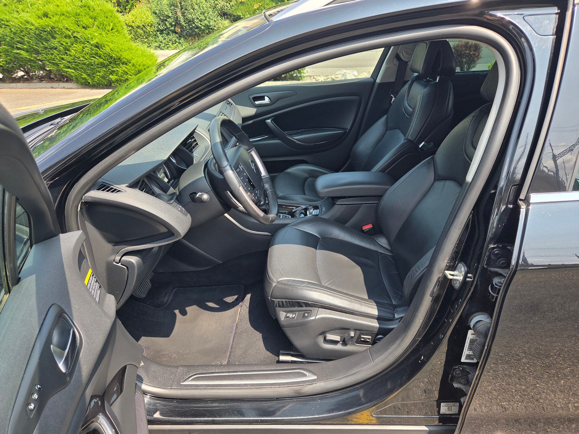 CITROEN C5 Tourer 2.2 HDi Exclusive Automatic-image-8