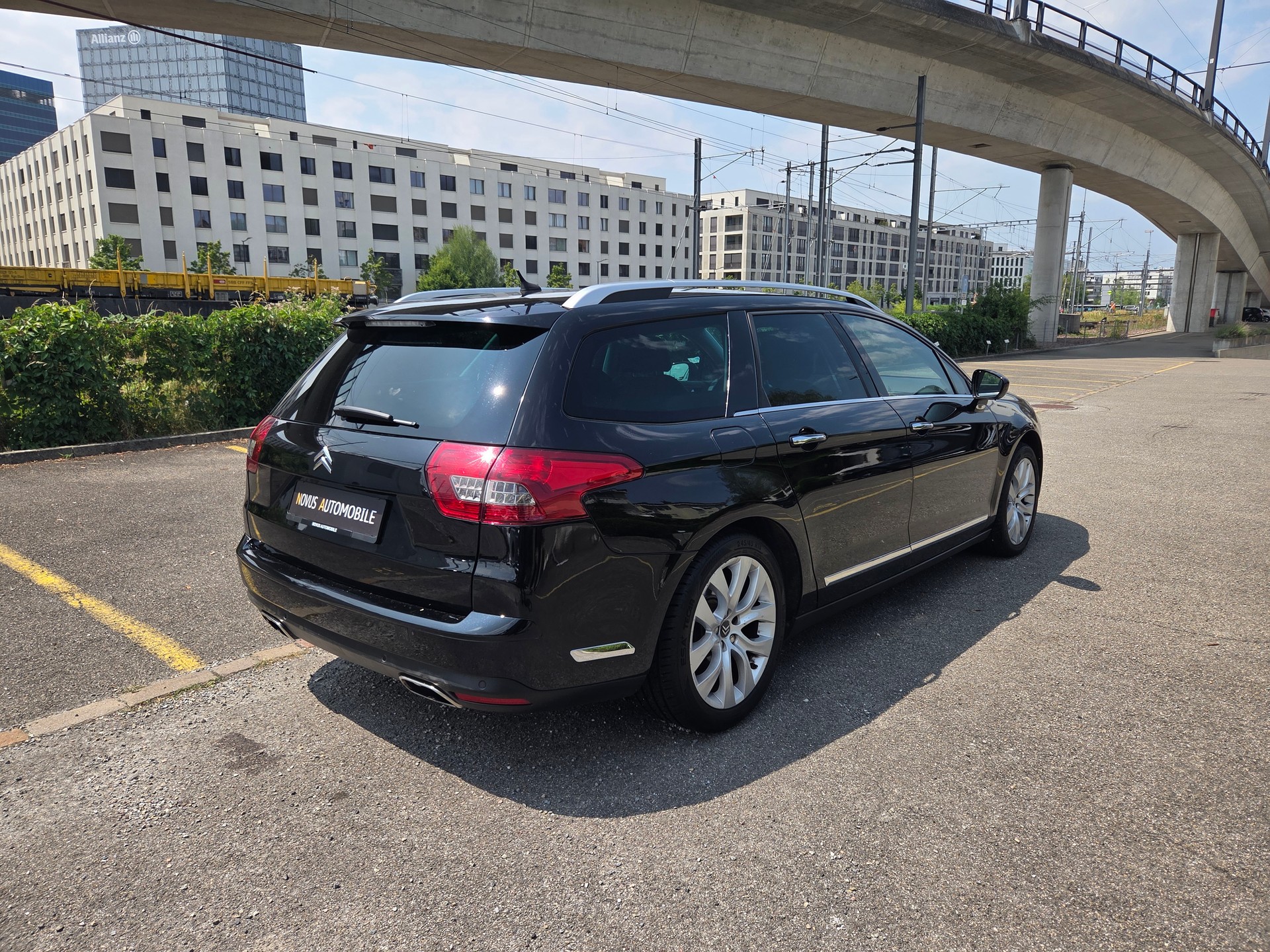 CITROEN C5 Tourer 2.2 HDi Exclusive Automatic-image-4