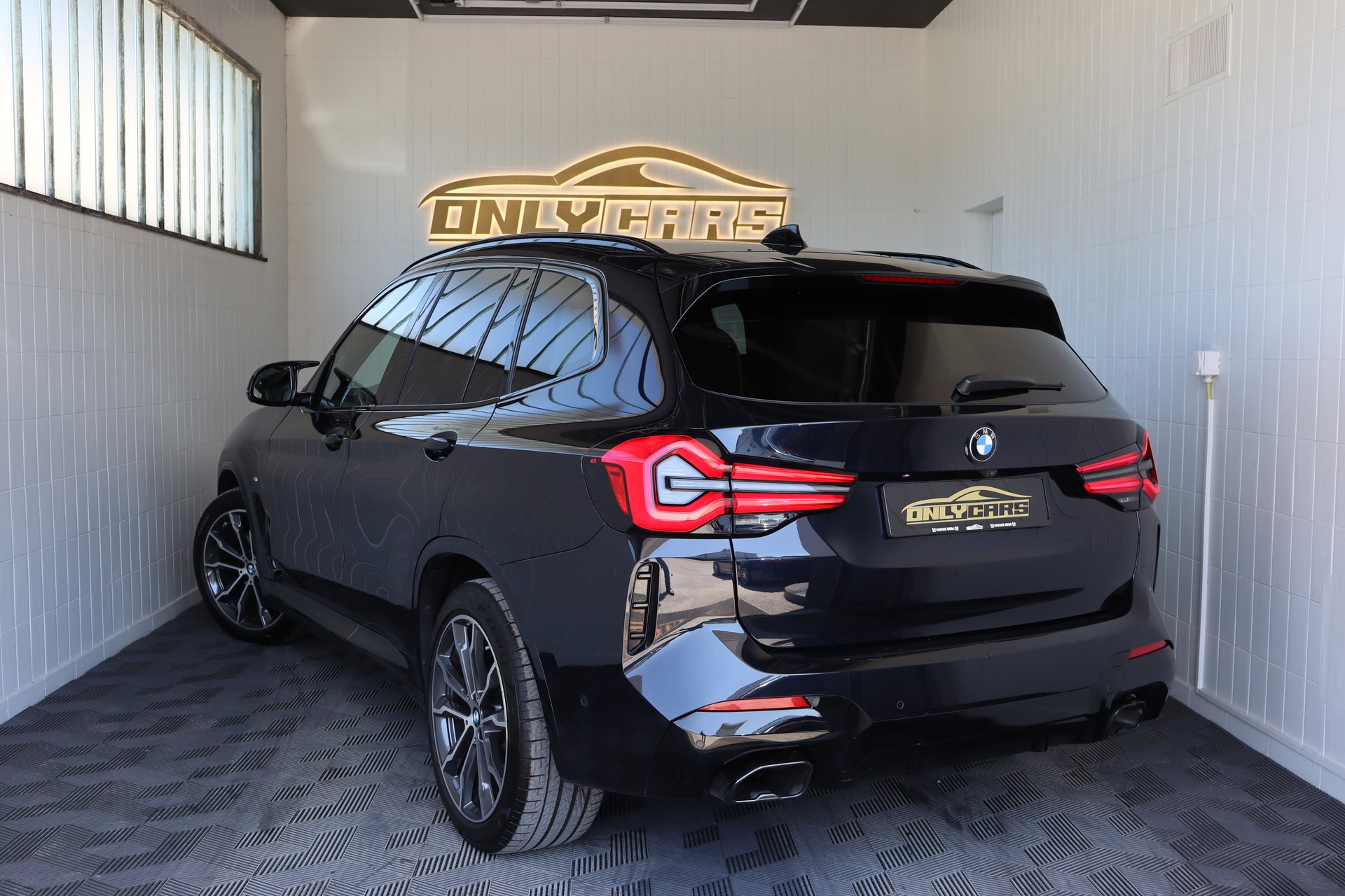BMW X3 M40i Travel-image-8