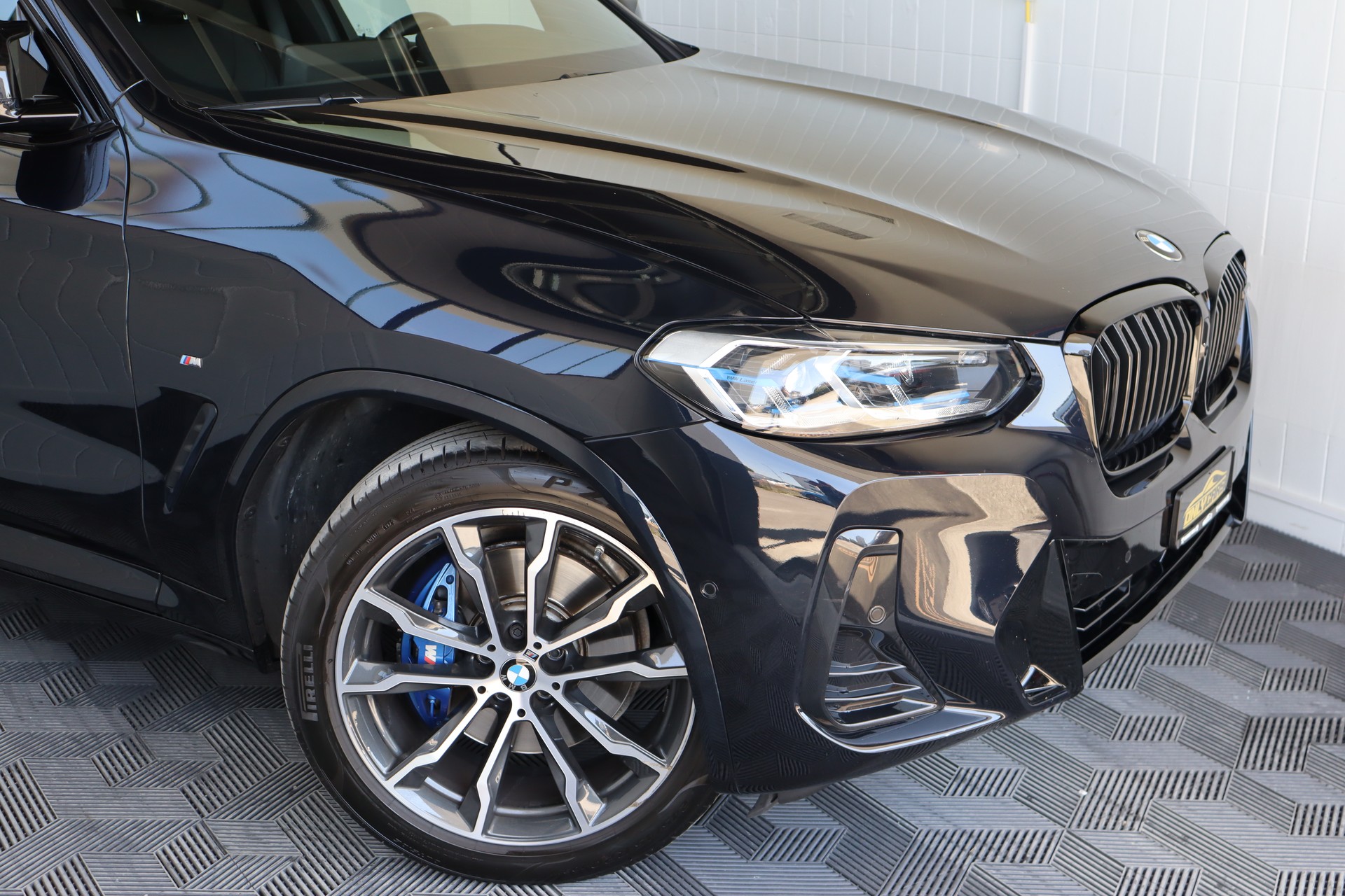 BMW X3 M40i Travel-image-3
