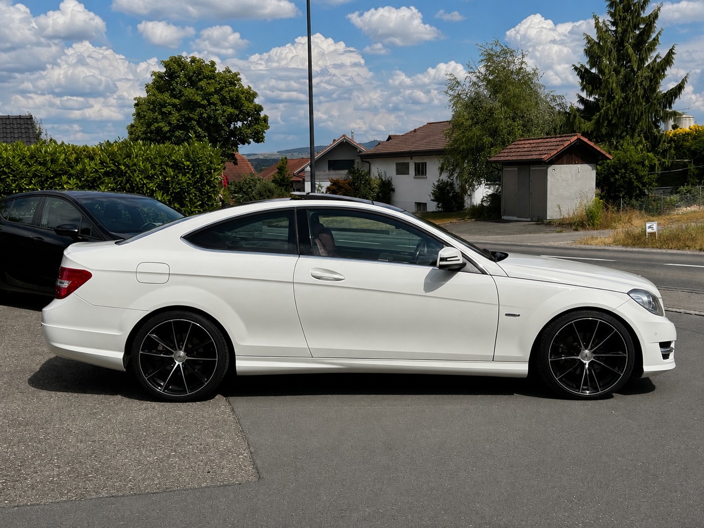 MERCEDES-BENZ C 180 Coupé MyStar 7G-Tronic-image-1