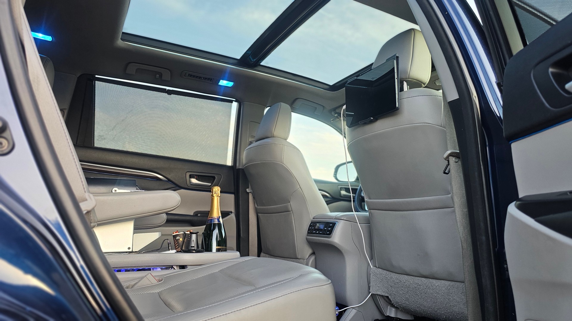 TOYOTA Highlander-image-10