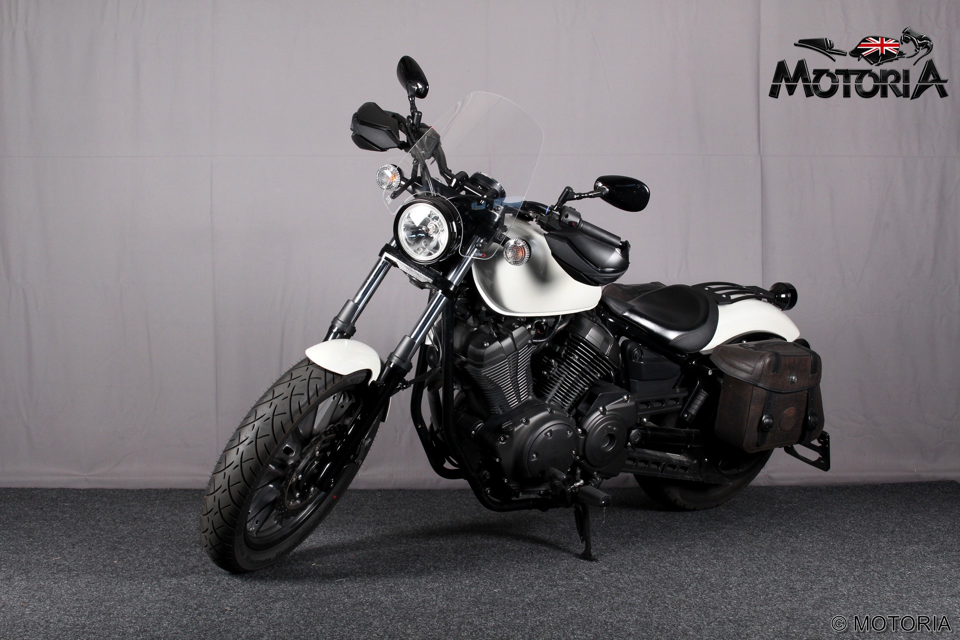 YAMAHA XVS 950 A Midnight Star-showroom-element-1