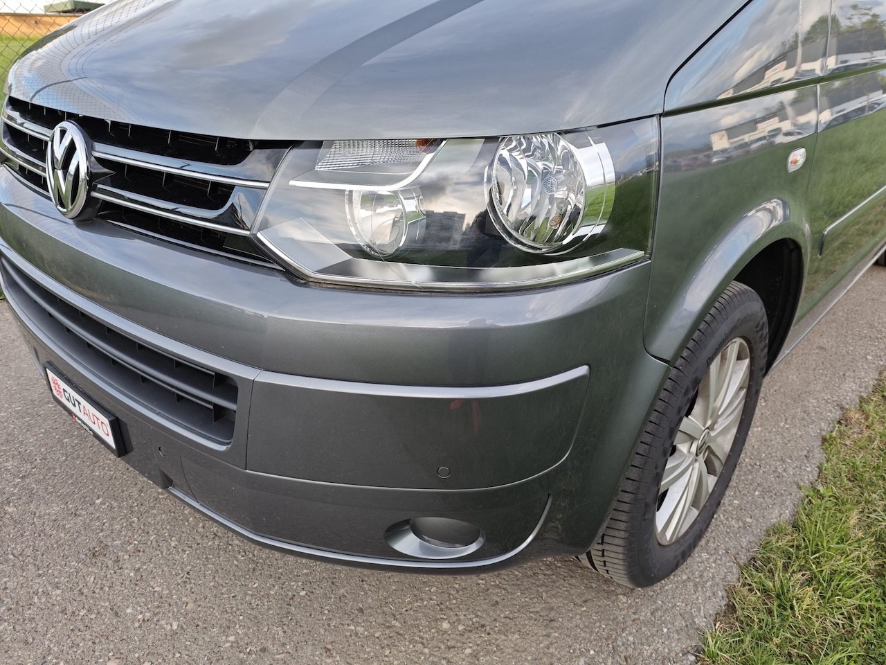 VW T5 Caravelle Comfortline 2.0 TDI CR 4Motion DSG-image-11