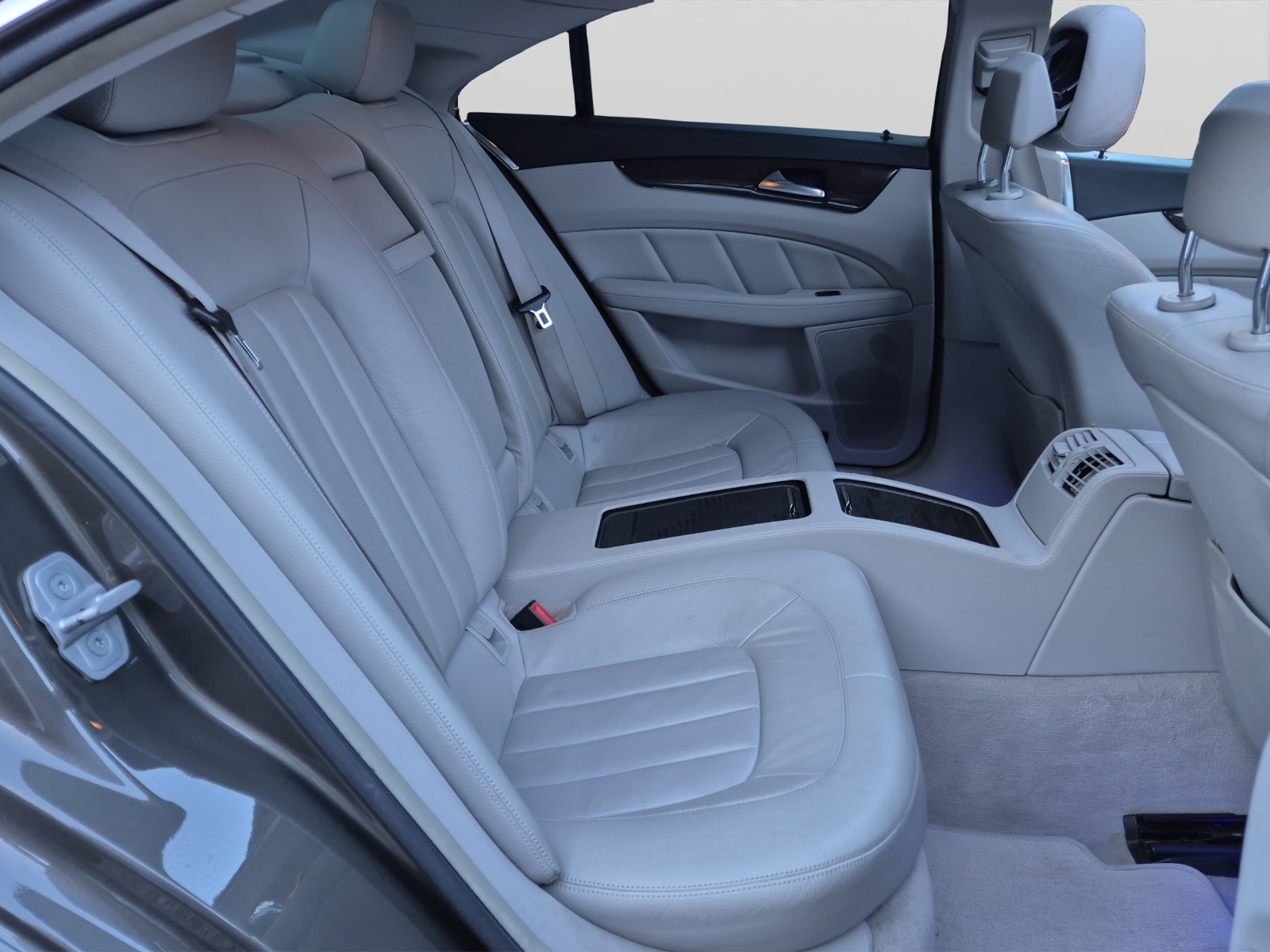 MERCEDES-BENZ CLS 350 7G-Tronic-image-13