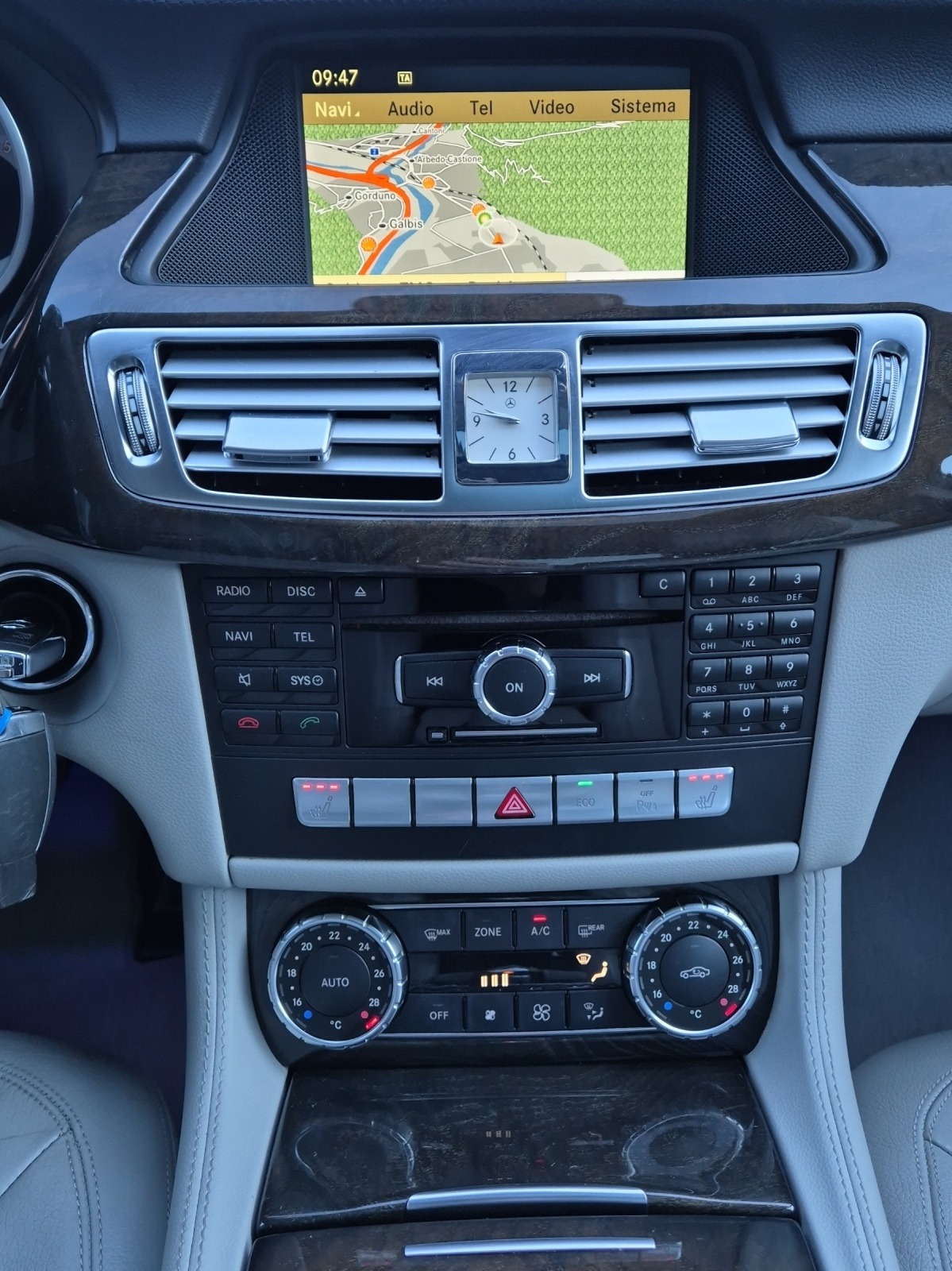 MERCEDES-BENZ CLS 350 7G-Tronic-image-12