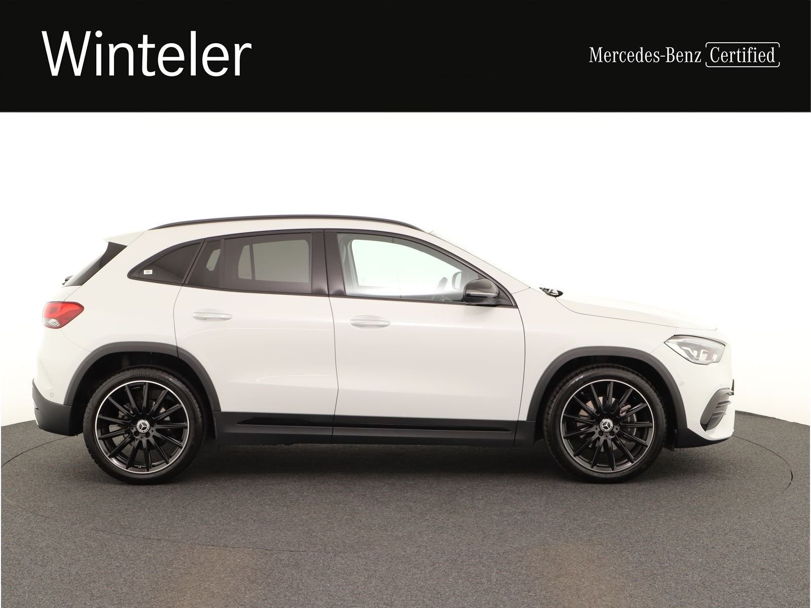 MERCEDES-BENZ GLA 200 AMG Line-image-6