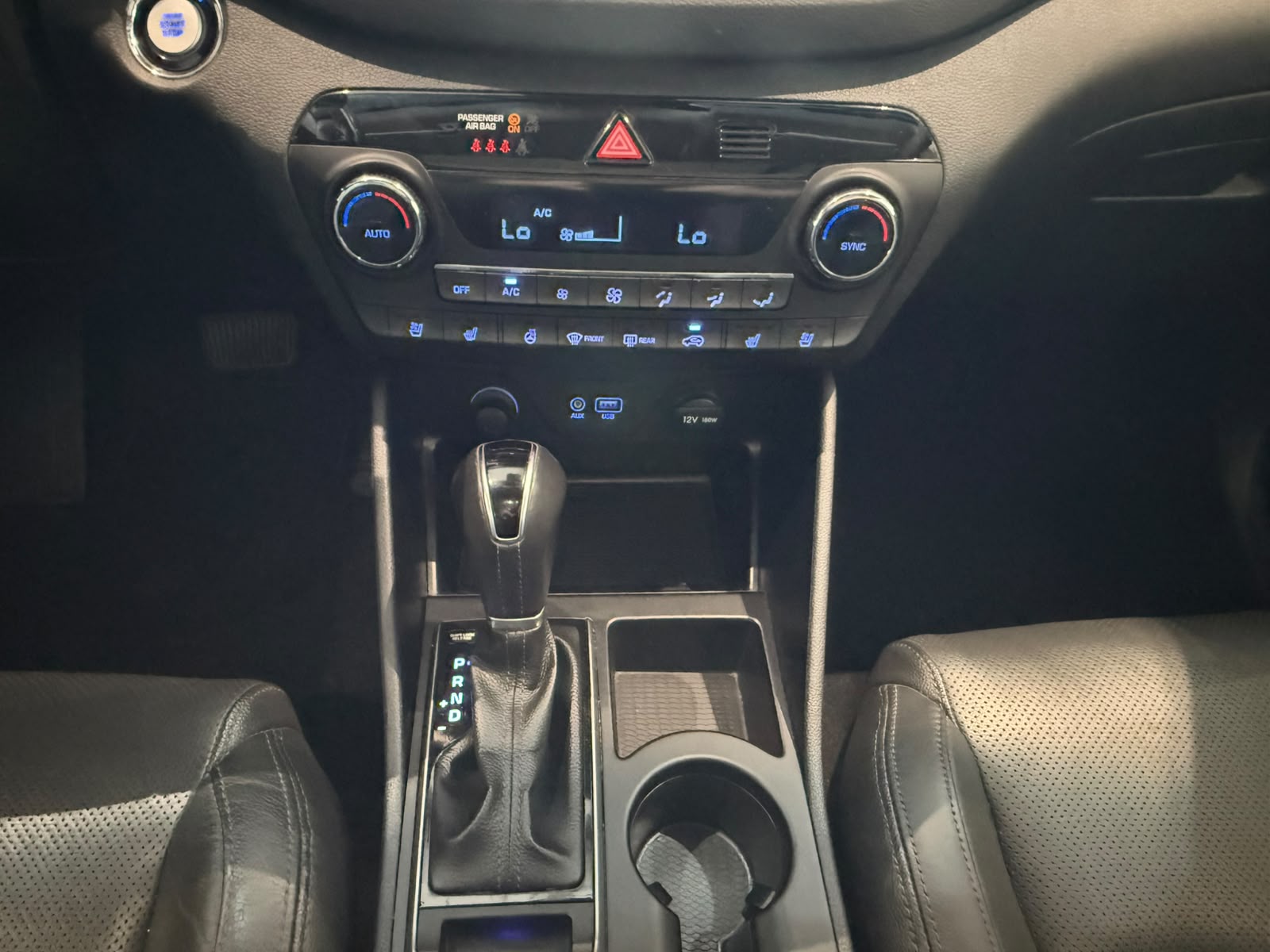 HYUNDAI Tucson 2.0 CRDI Vertex 4WD Automatic-image-14
