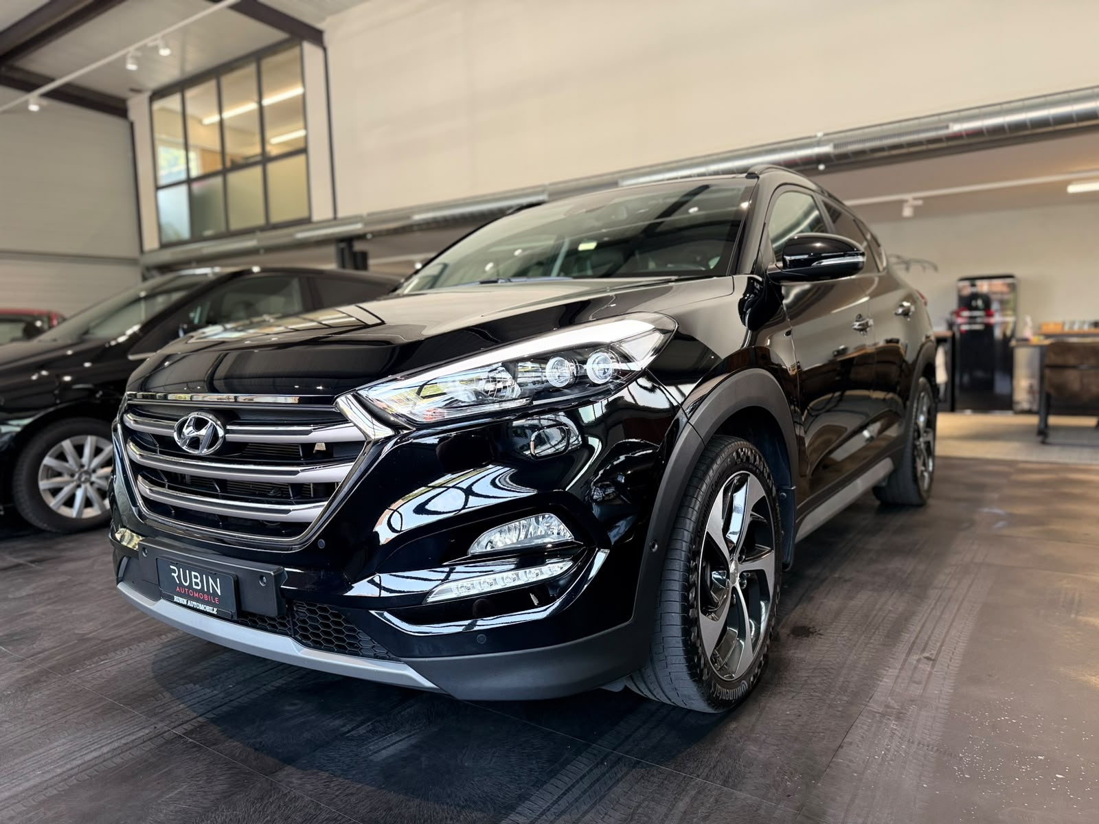 HYUNDAI Tucson 2.0 CRDI Vertex 4WD Automatic-image-0
