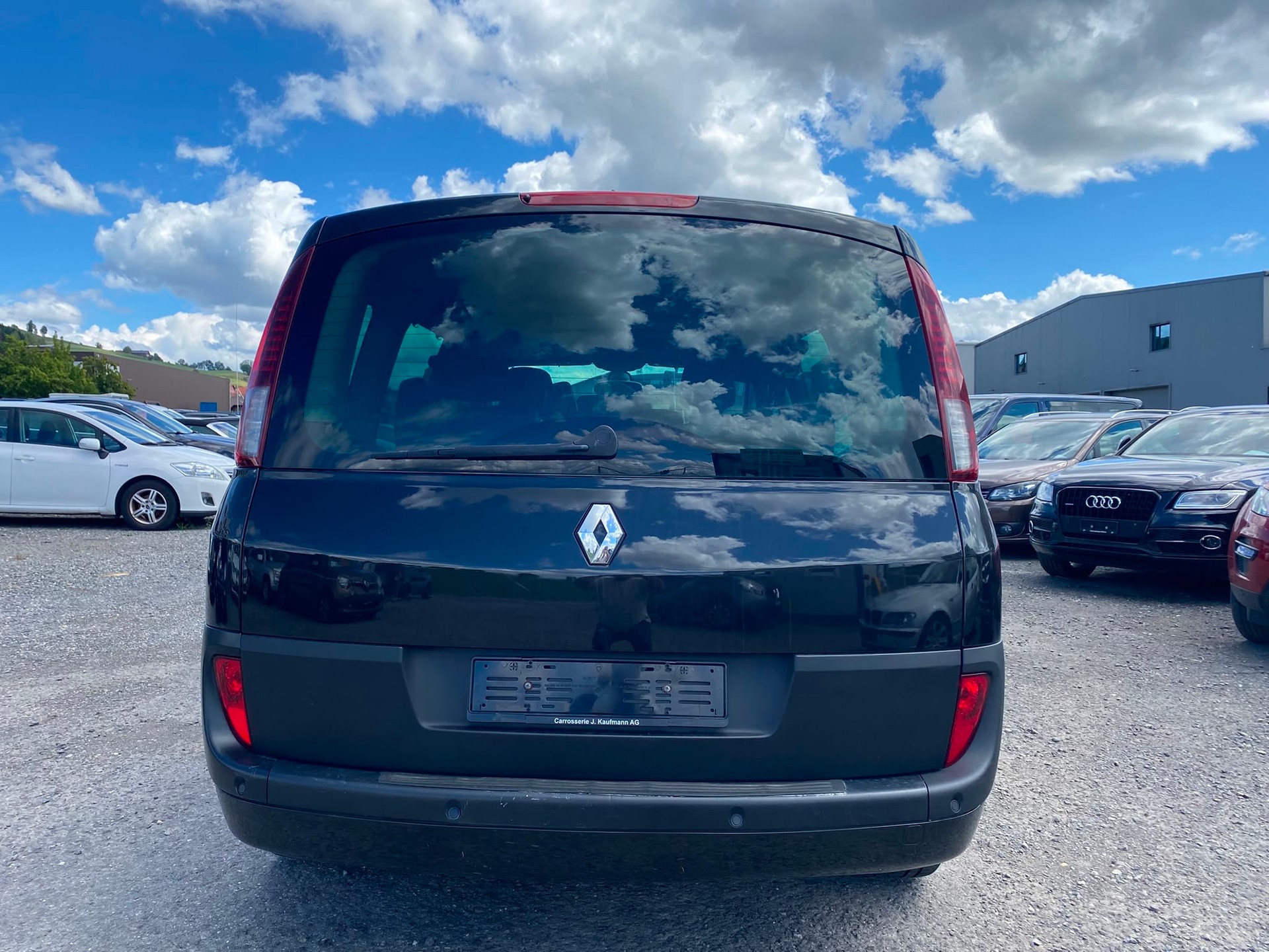 RENAULT Espace 2.0 dCi Swiss Edition Automatic-image-5