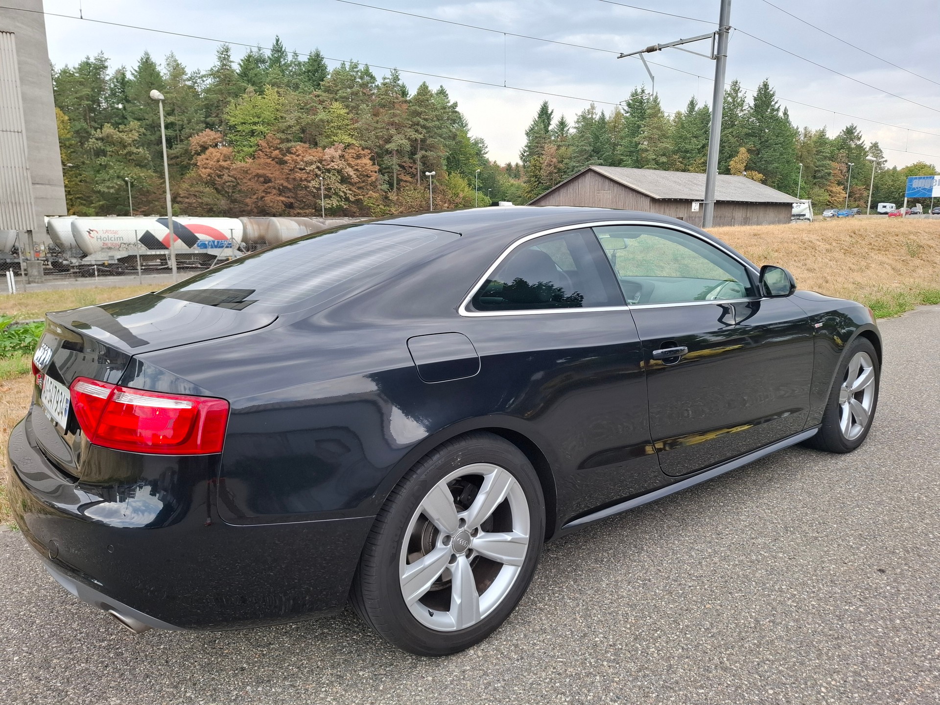 AUDI A5 Coupé 2.7 TDI multitronic-image-7