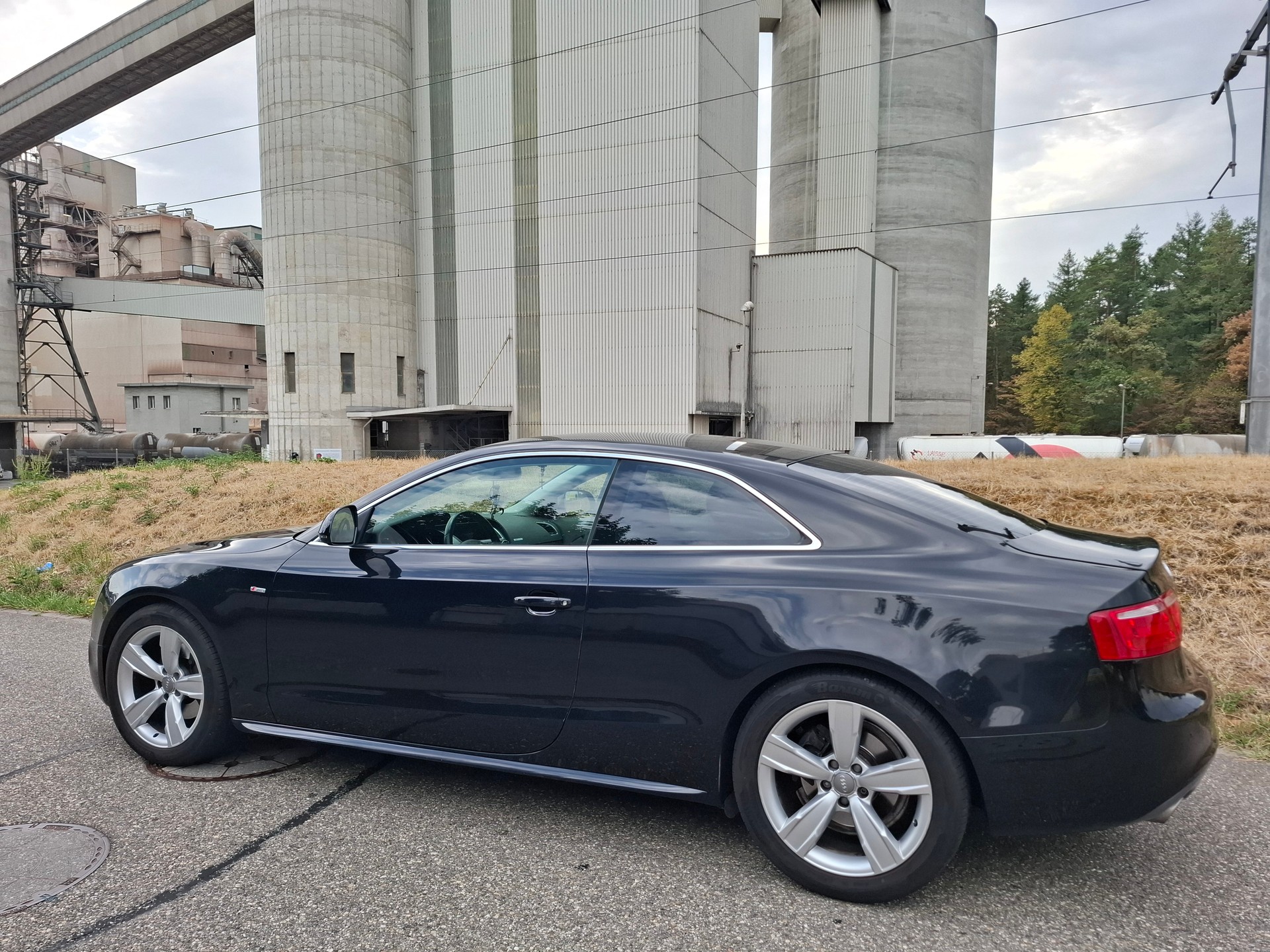 AUDI A5 Coupé 2.7 TDI multitronic-image-8