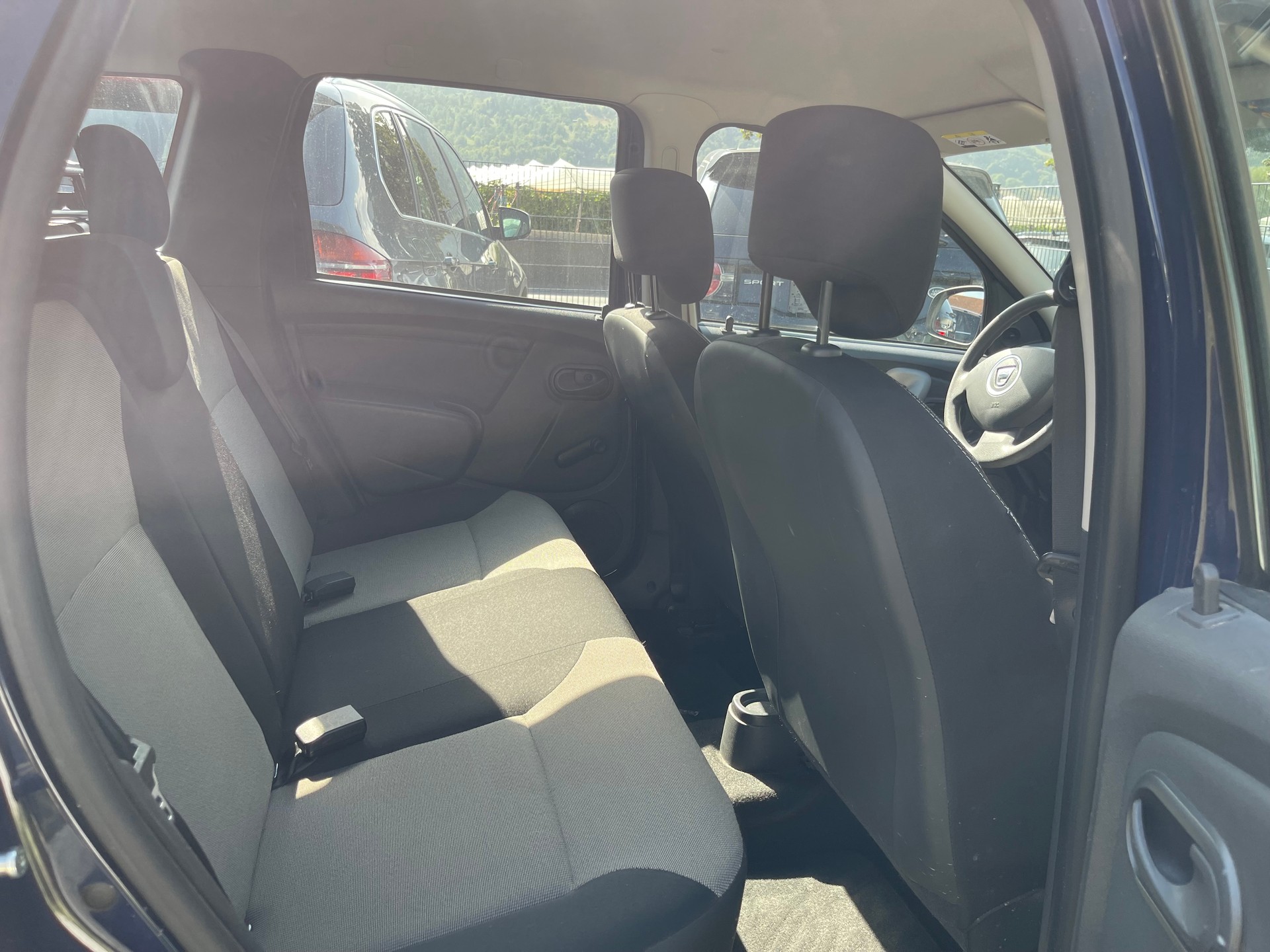 DACIA Duster 1.2 T Ambiance 4x2-image-8