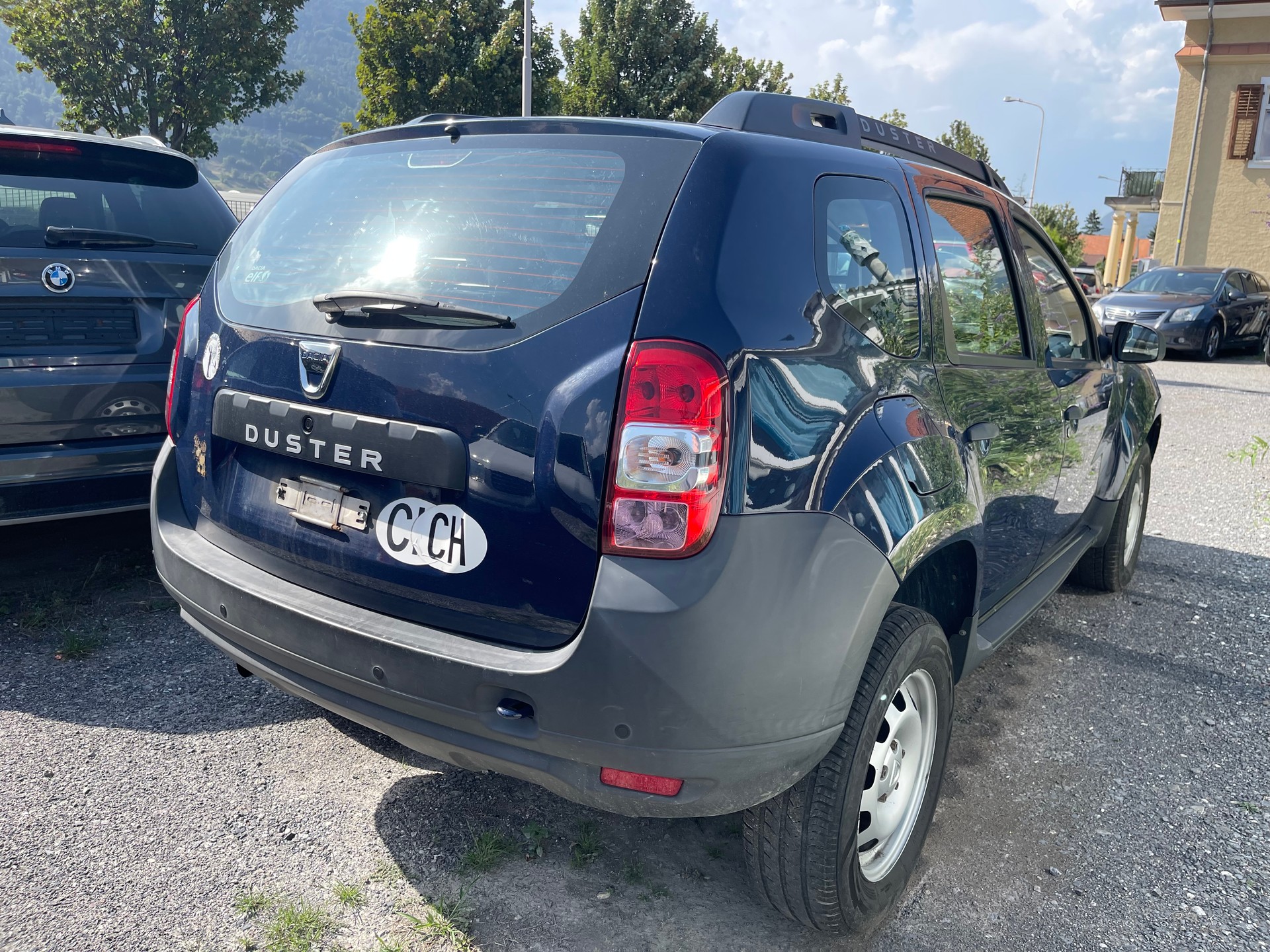 DACIA Duster 1.2 T Ambiance 4x2-image-2