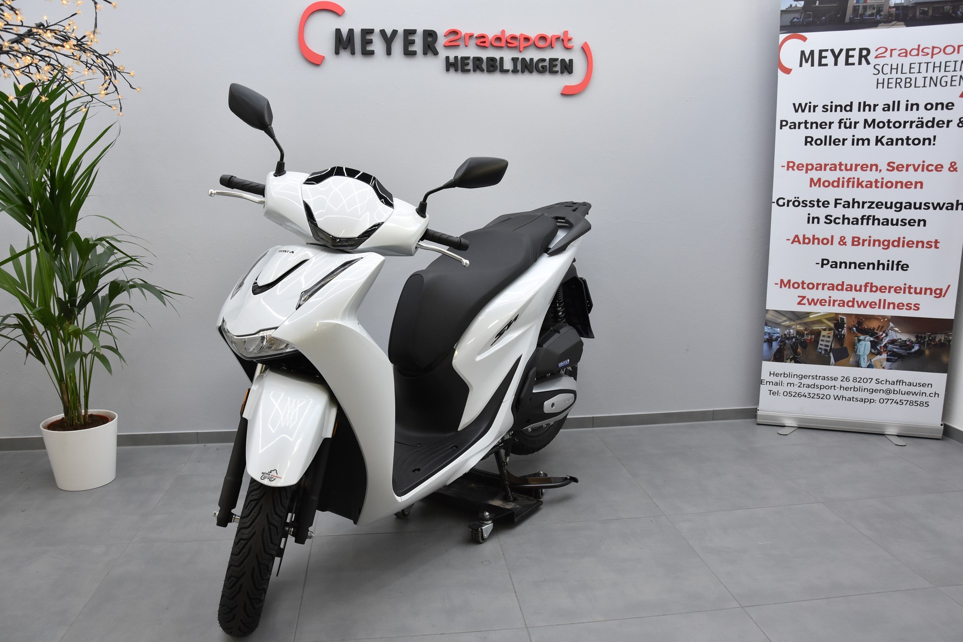 HONDA SH 125-showroom-element-2