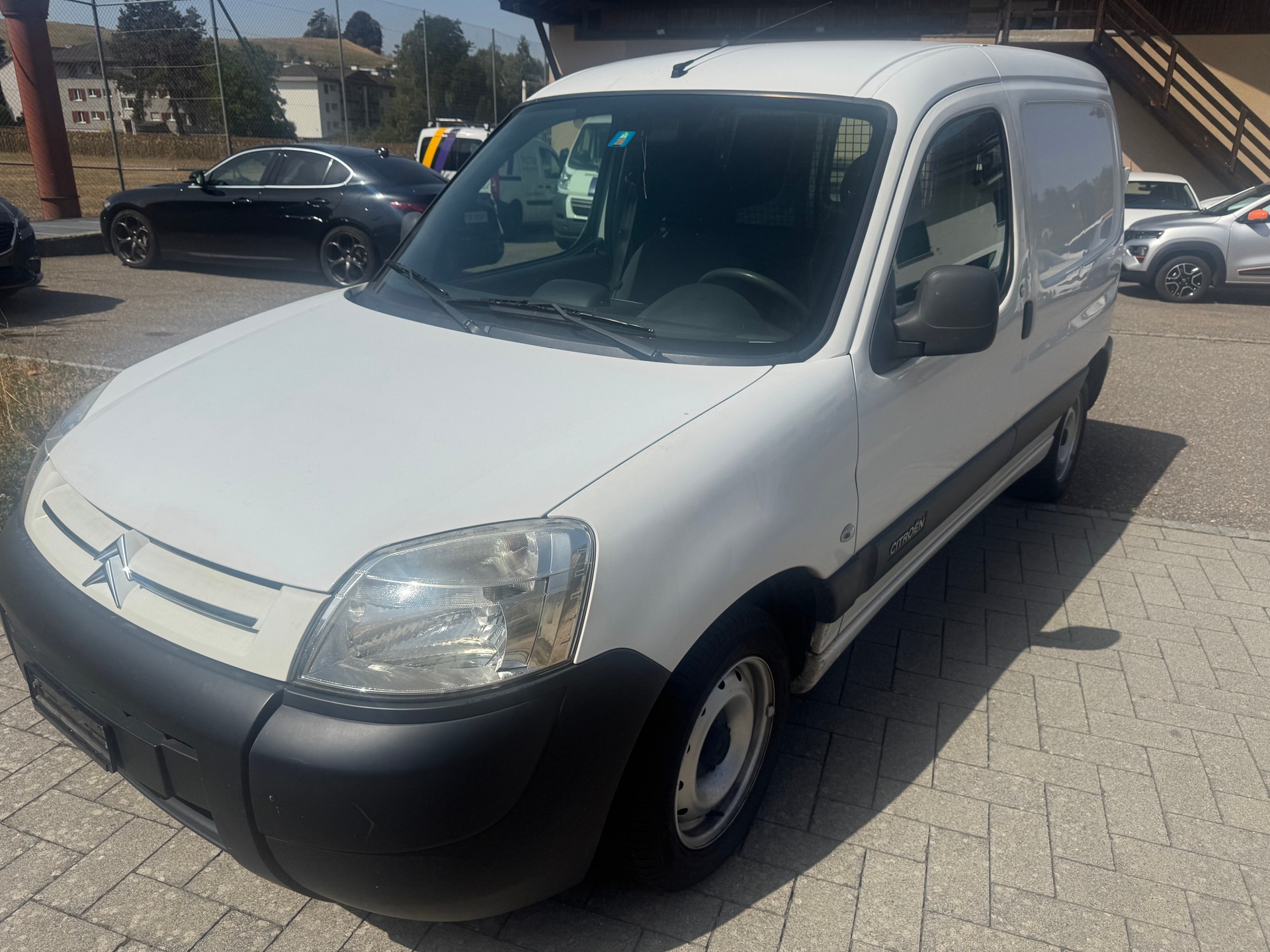 CITROEN Berlingo 1.4 600-image-1