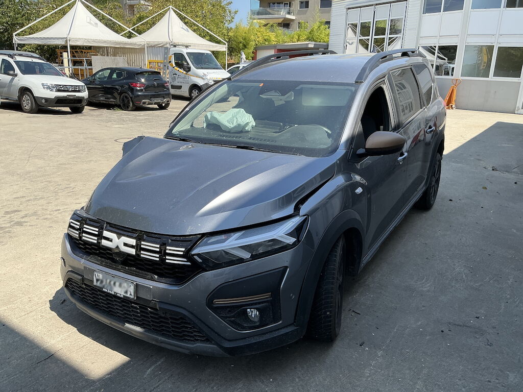 DACIA Jogger HEV 140 Extreme-image-0