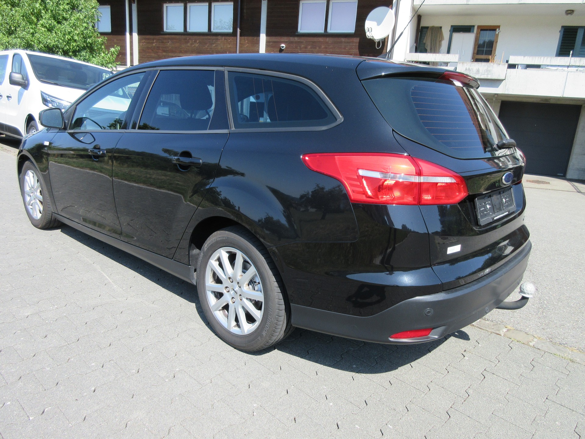 FORD Focus 1.0 SCTi Trend-image-3
