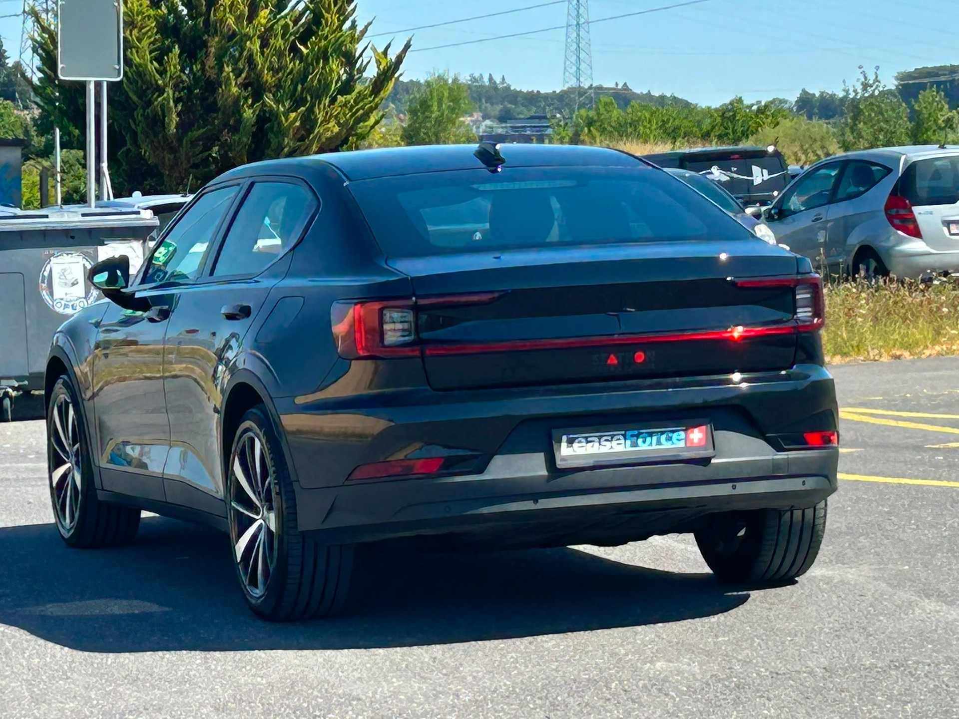 POLESTAR Polestar 2 Long Range Dual 78 kWh MY23-image-16