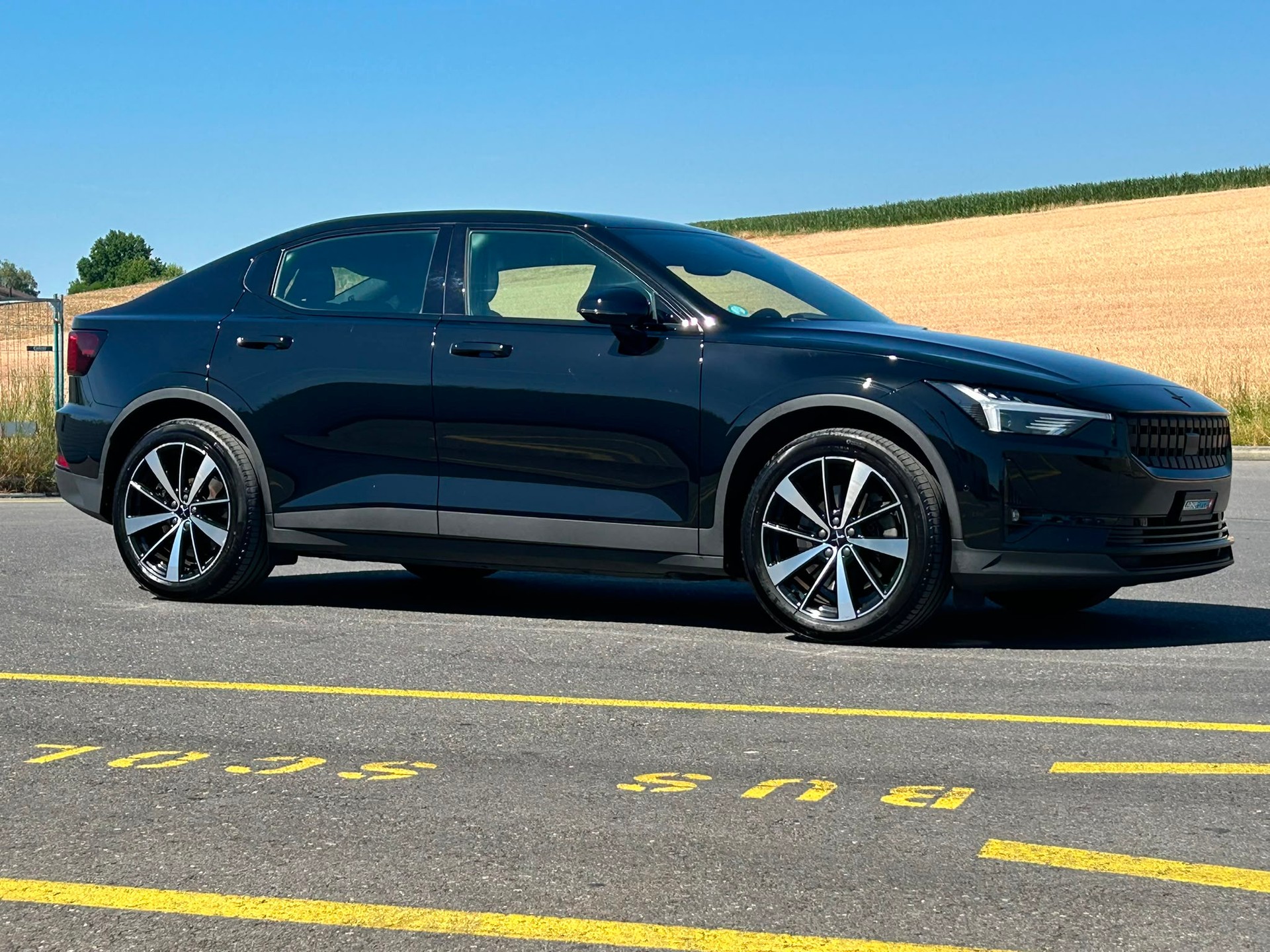POLESTAR Polestar 2 Long Range Dual 78 kWh MY23-image-10