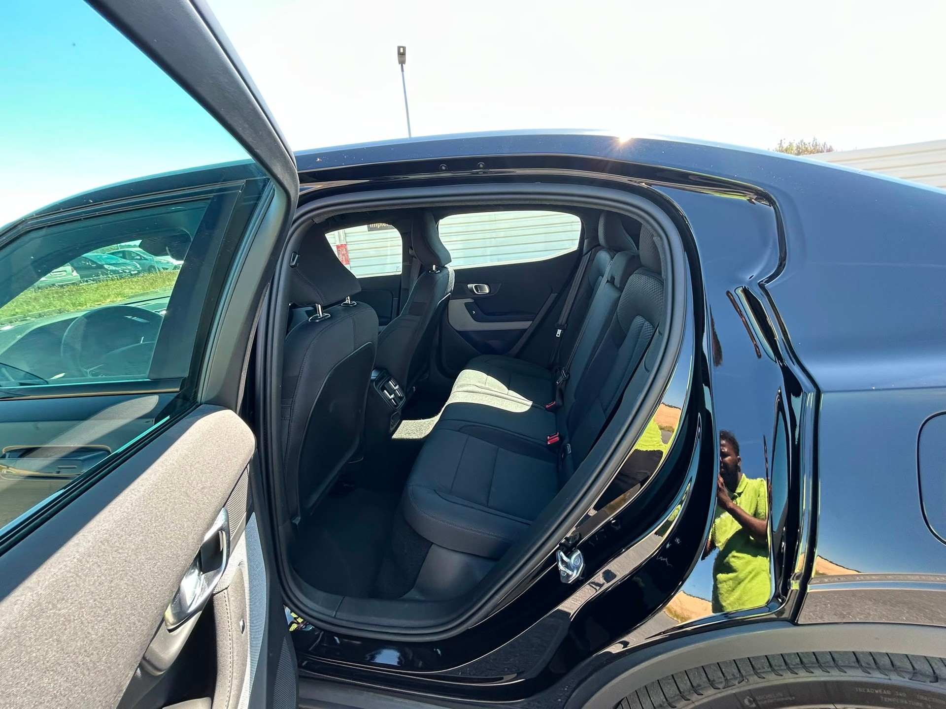POLESTAR Polestar 2 Long Range Dual 78 kWh MY23-image-29