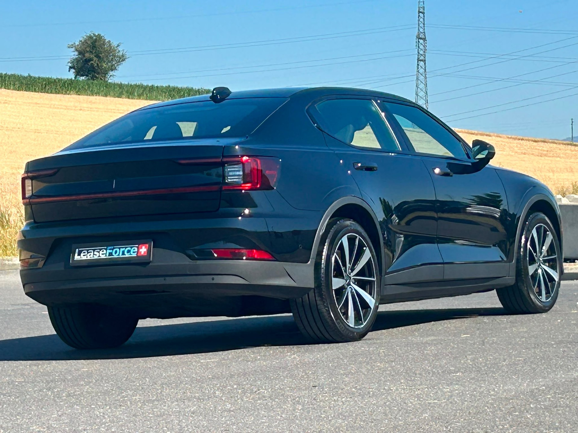POLESTAR Polestar 2 Long Range Dual 78 kWh MY23-image-13