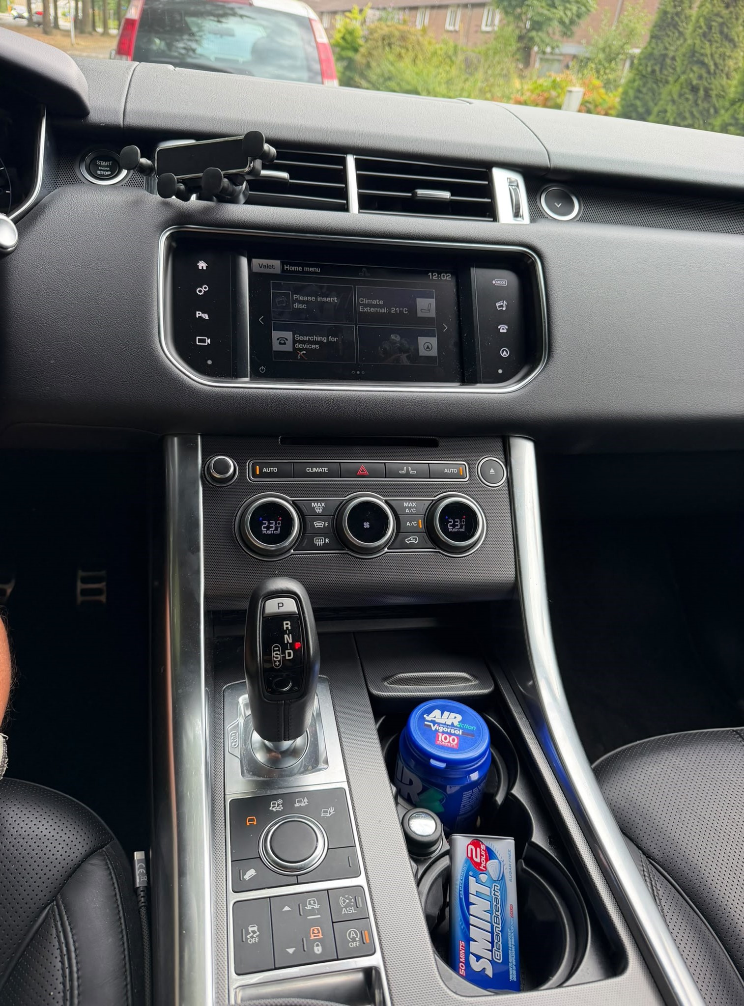LAND ROVER 3.0 V6 SC HSE Dynamic-image-5